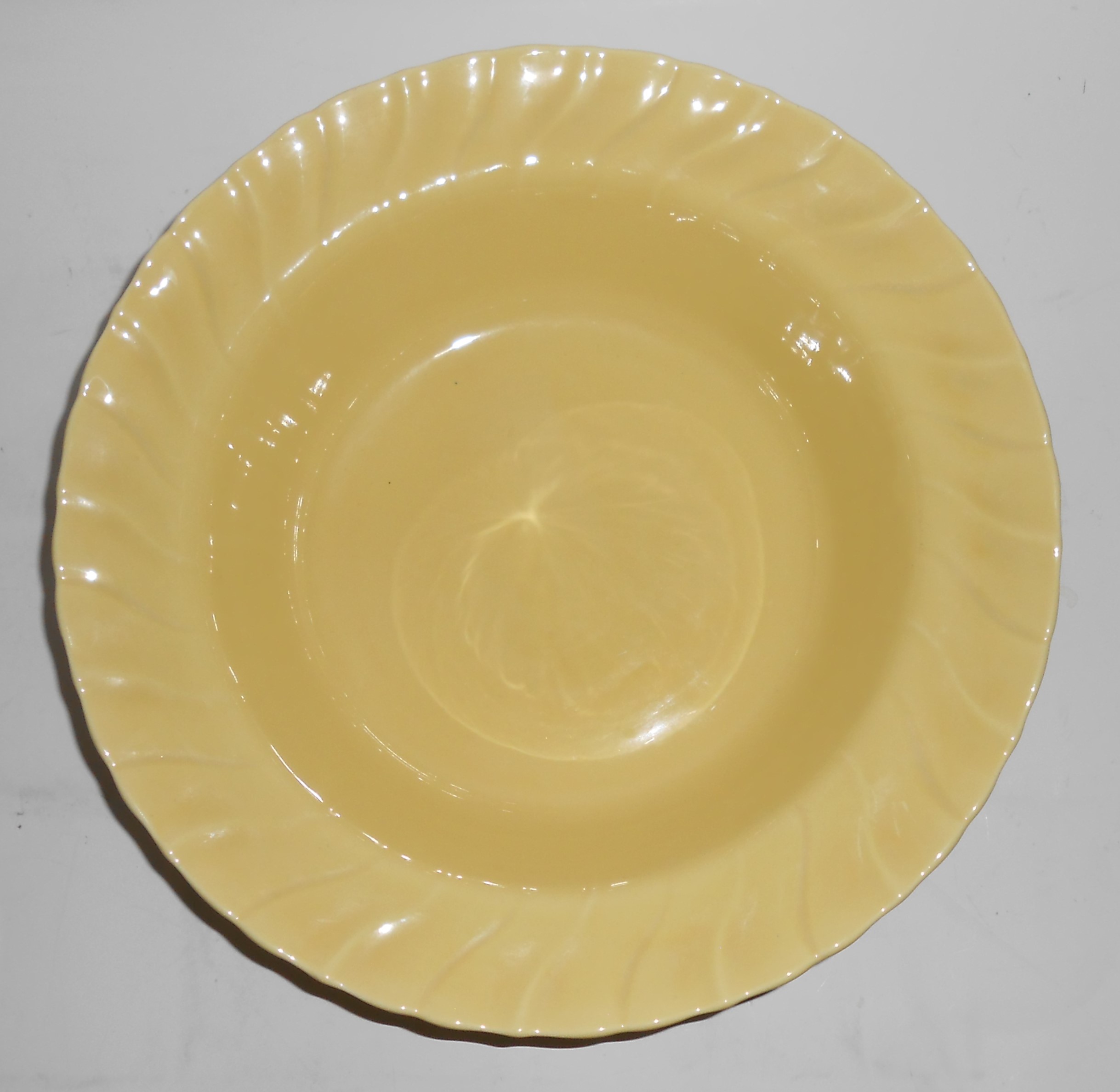 Franciscan Pottery Coronado Gloss Yellow Early ROUND Ve