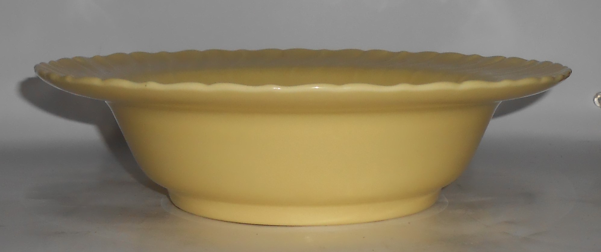 Franciscan Pottery Coronado Gloss Yellow Early ROUND Ve