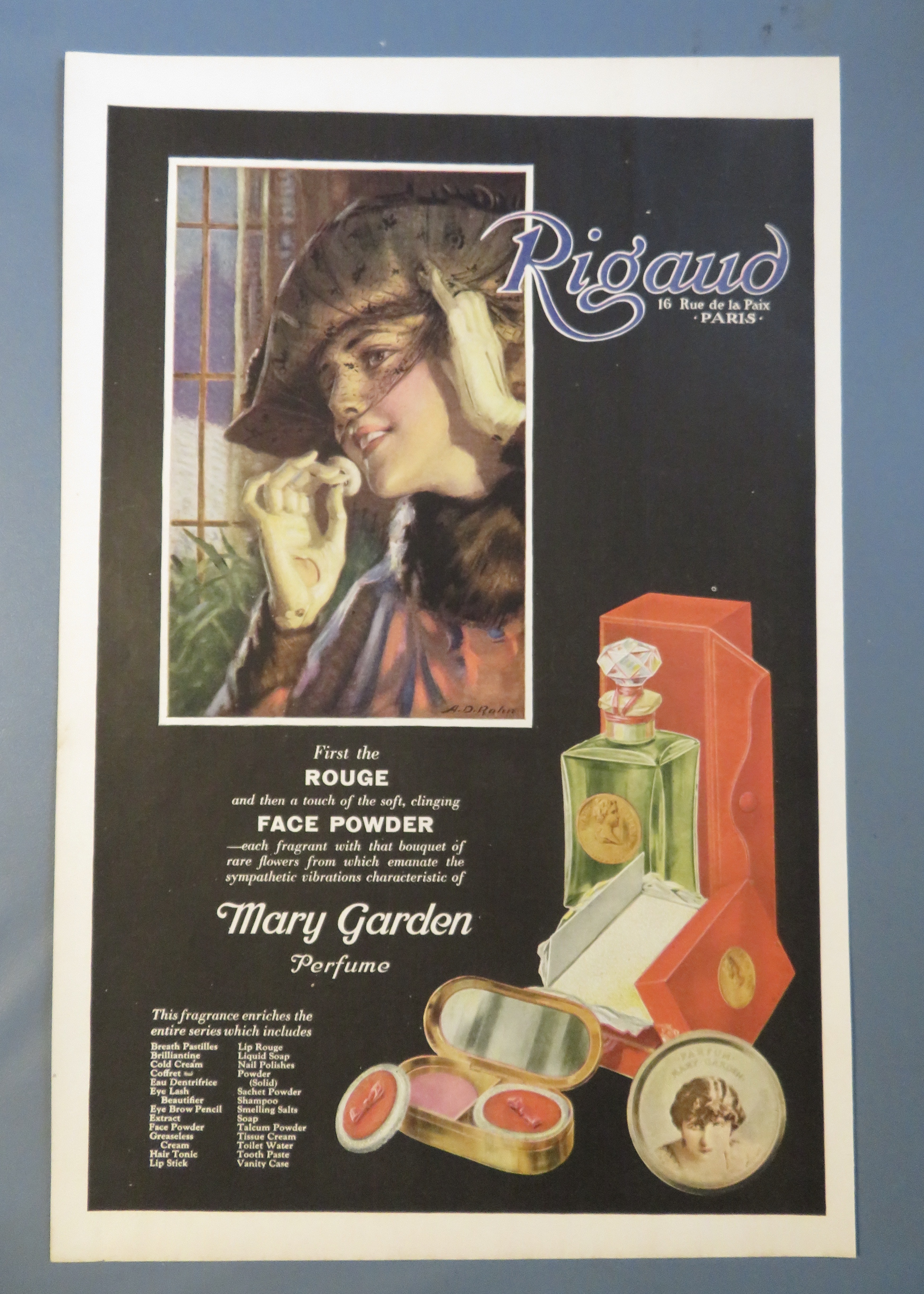 1920 Rigaud Make Up with Rouge, Face Powder & Perfume