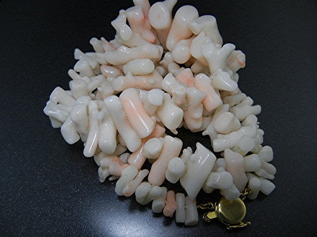 14K Gold Clasp Pink Angelskin Coral Necklace