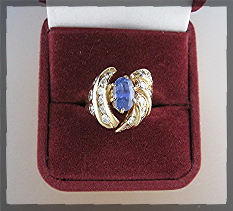 Ring 14K Gold Tanzanite & Diamond