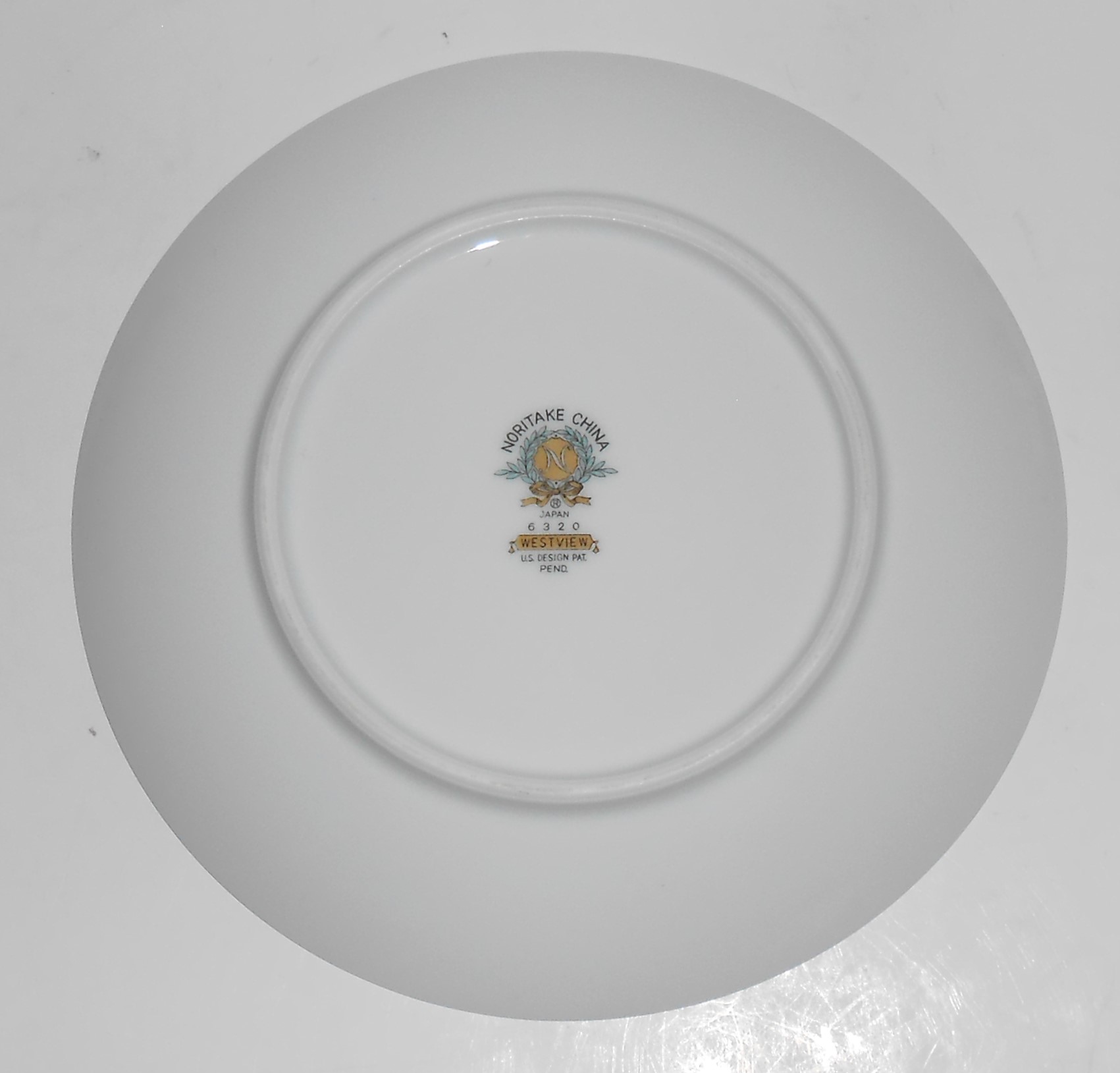 Noritake Porcelain China 6320 Westview w/Platinum Bread