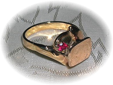 Vintage Gold With Red Stones