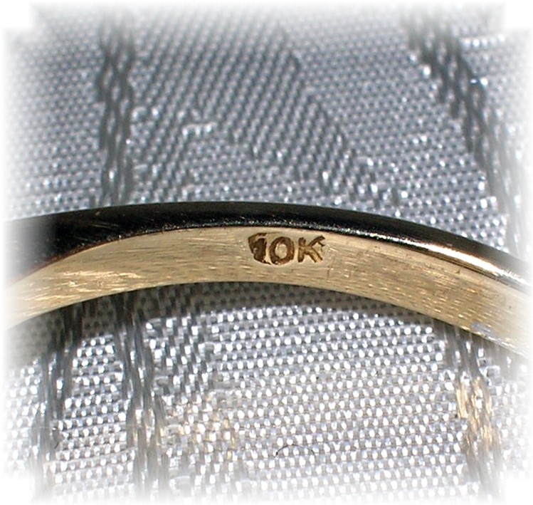 Ring 10K Gold Sapphire Diamond Princess Diana