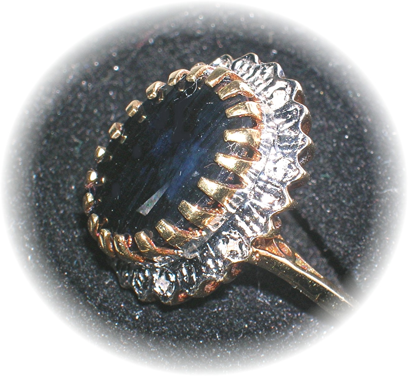 Ring 10K Gold Sapphire Diamond Princess Diana