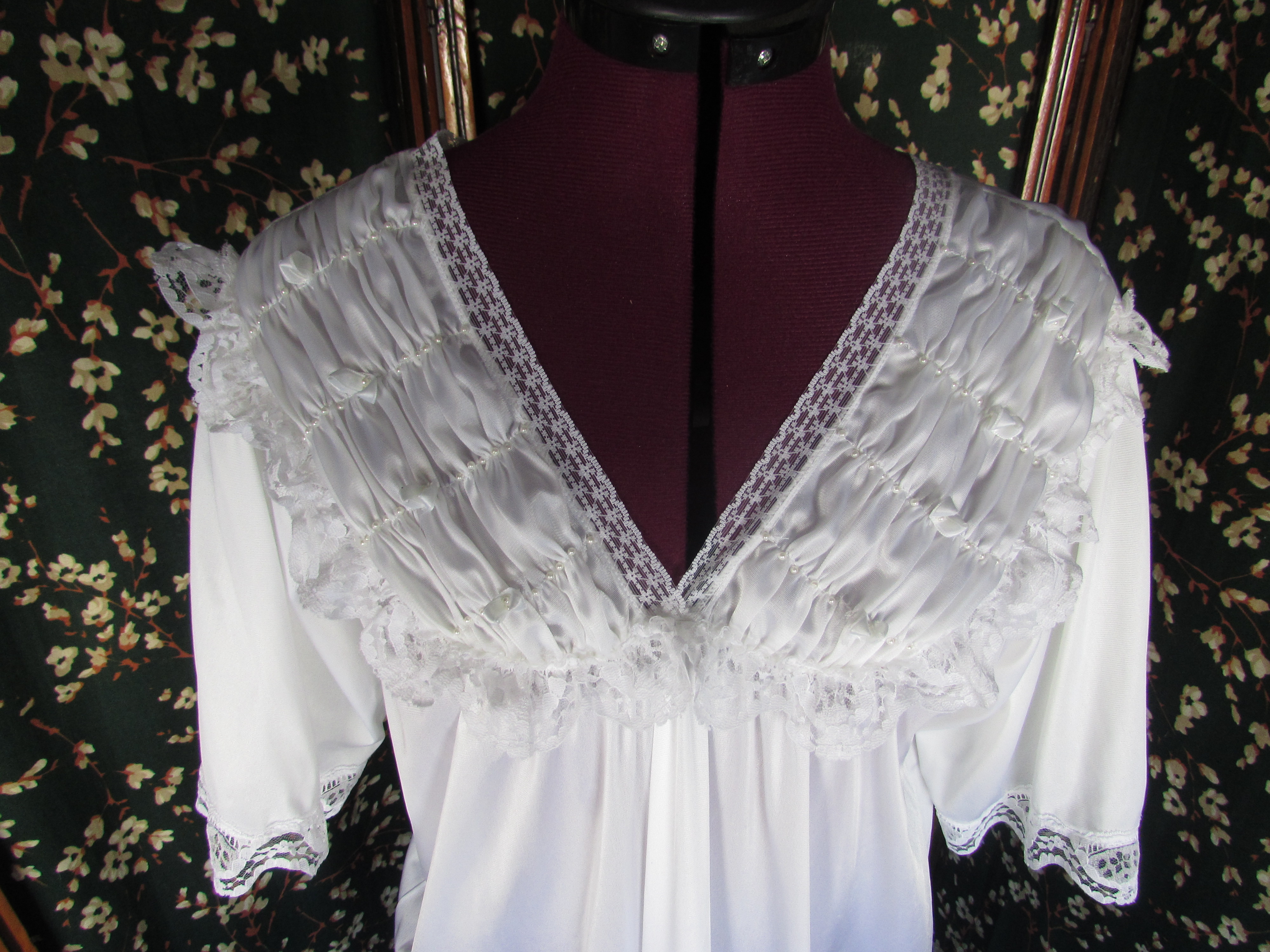 Nightgown White Chiffon with faux Pearls and lace Nylon