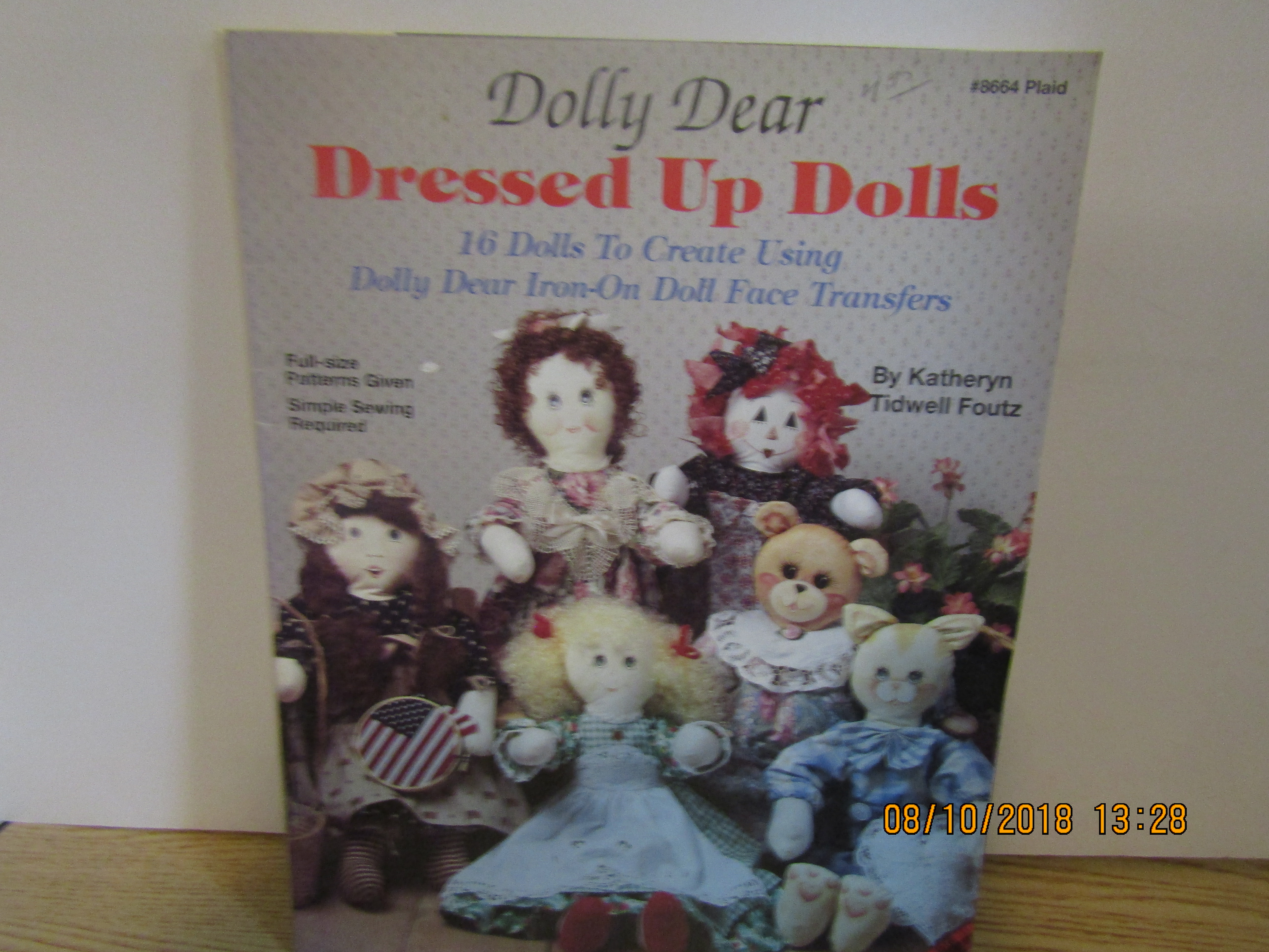 Plaid Book Muslin Bunnies Costumed & Cut #8664