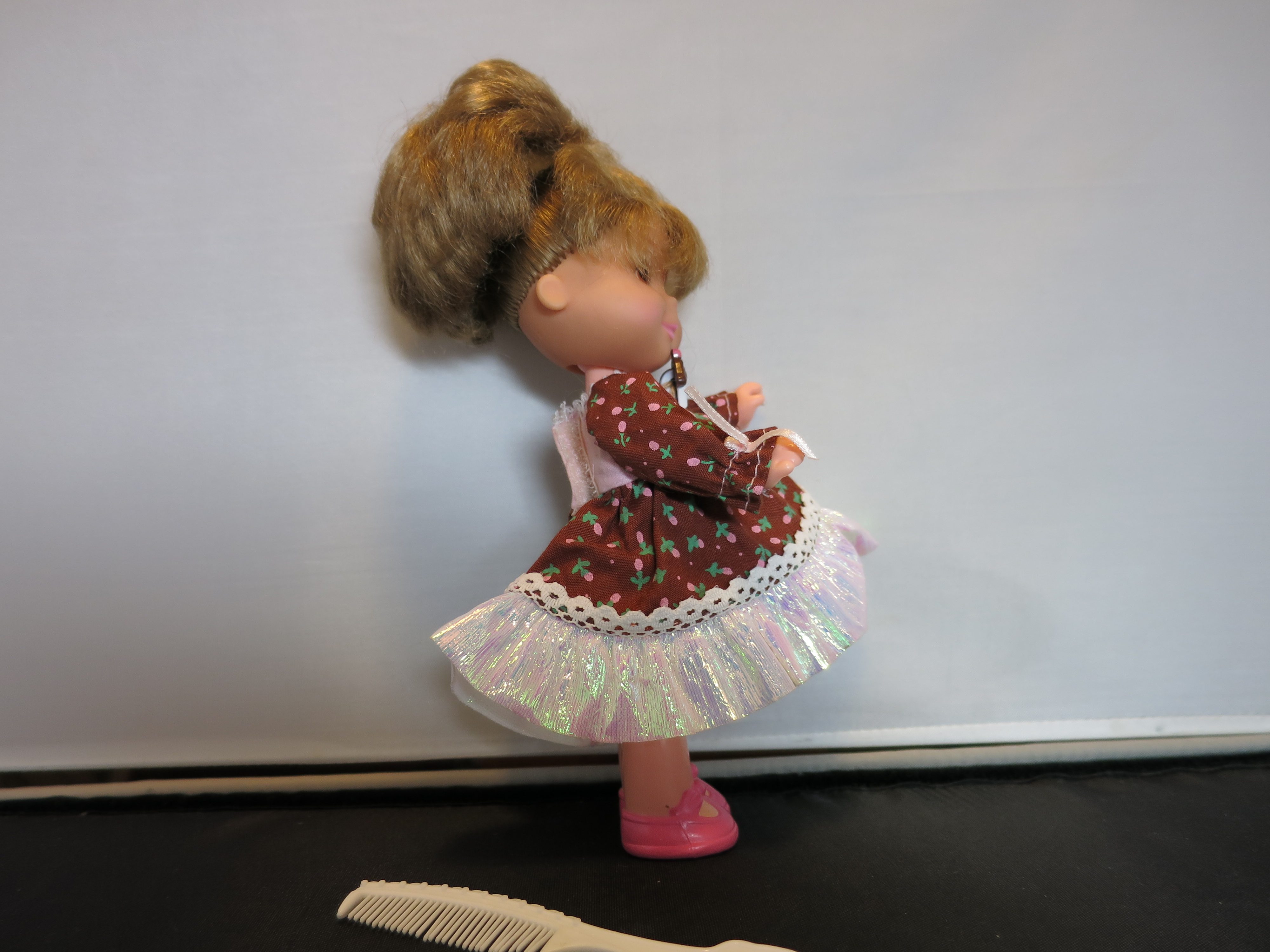 Cupcake Doll Original Mattel 1988 with comb