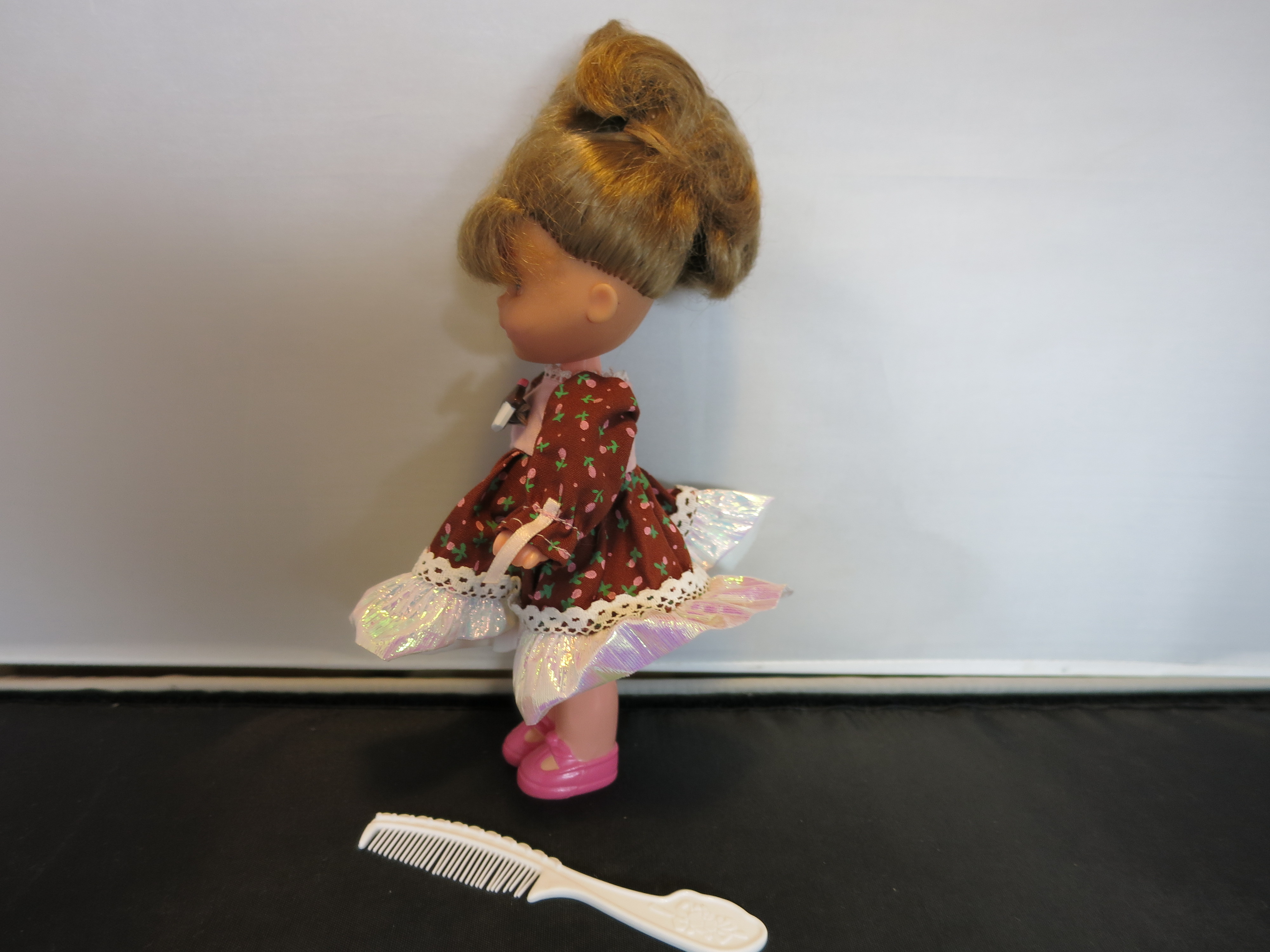 Cupcake Doll Original Mattel 1988 with comb
