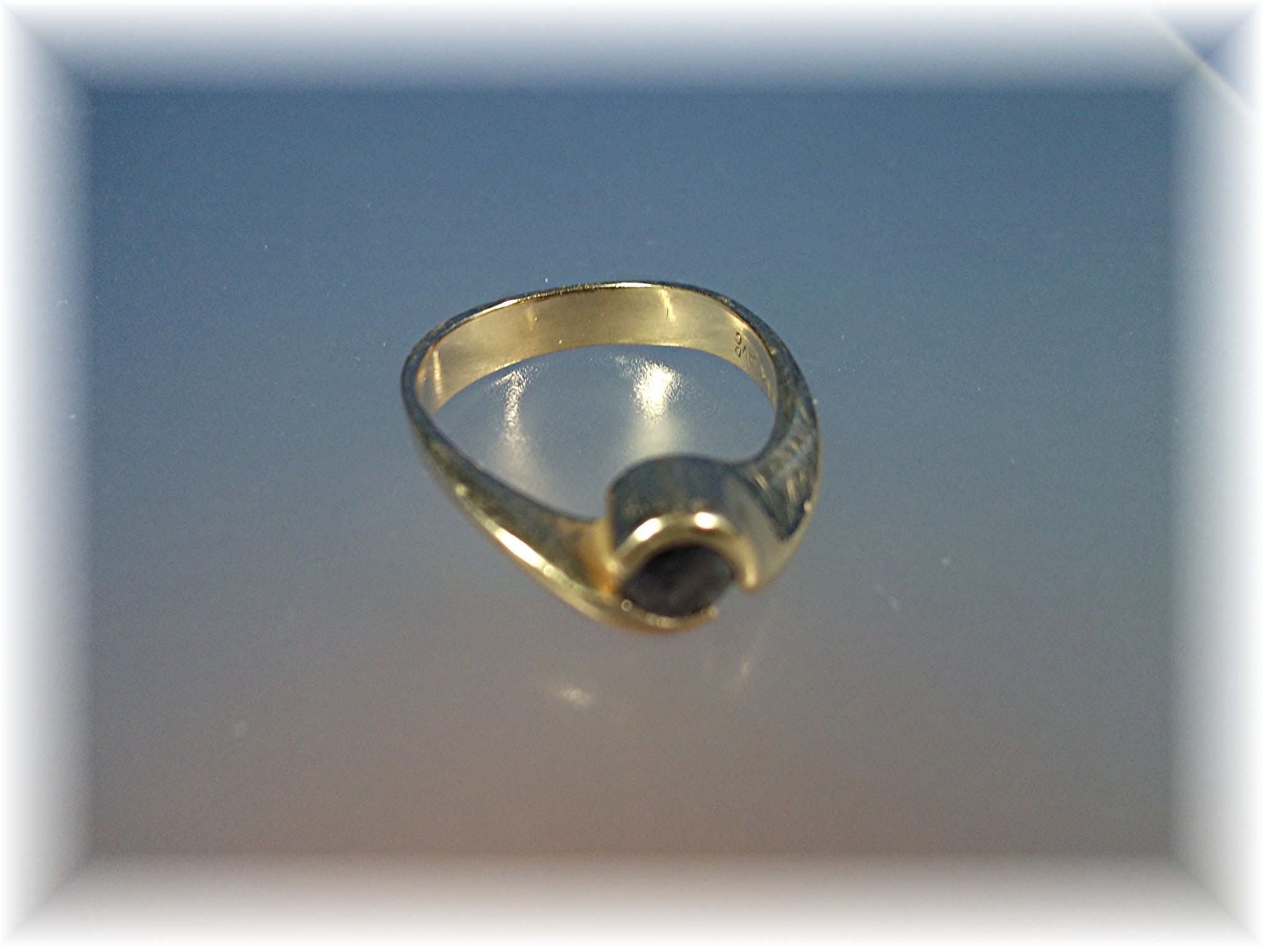 Ring 14K Gold Bezel Set 1/2ct  Sapphire