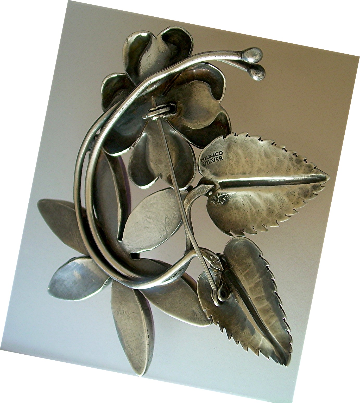 Brooch  Sterling Silver Amethyst Leaves flower Mexico