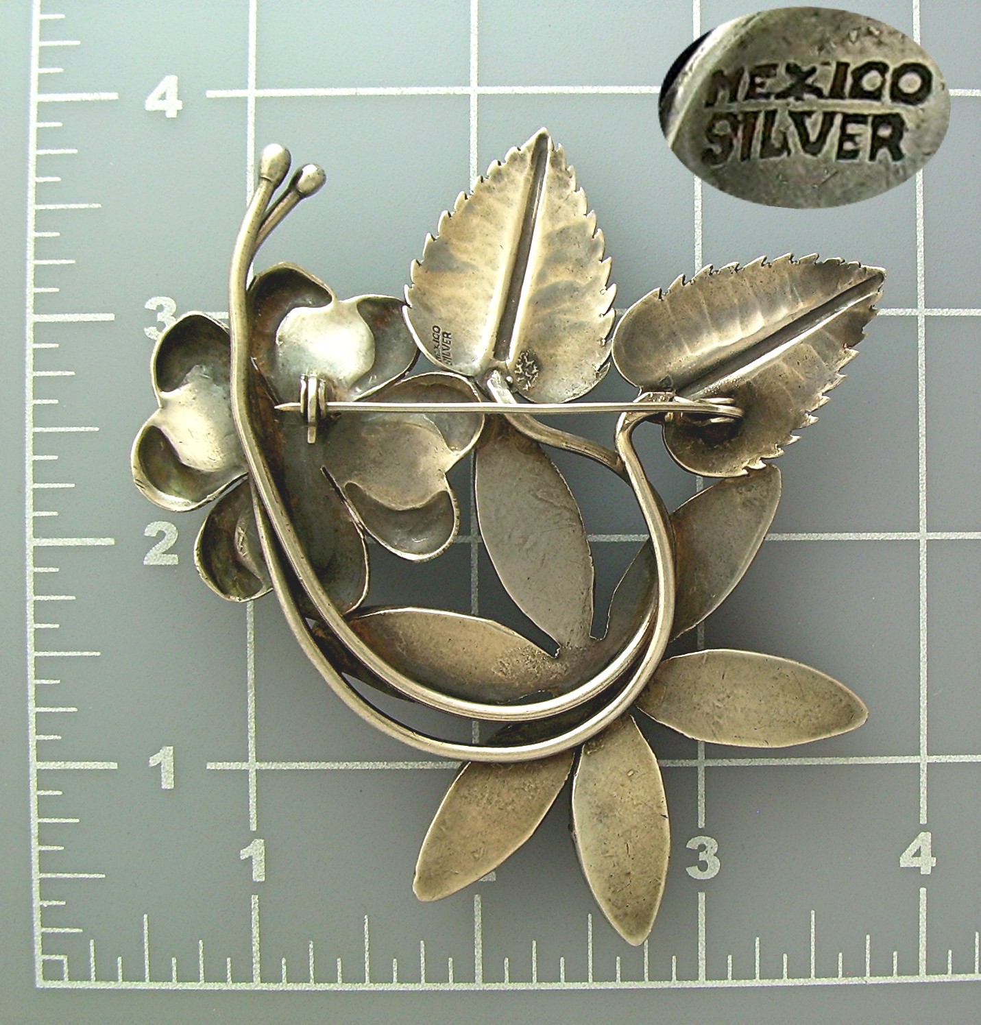 Brooch  Sterling Silver Amethyst Leaves flower Mexico
