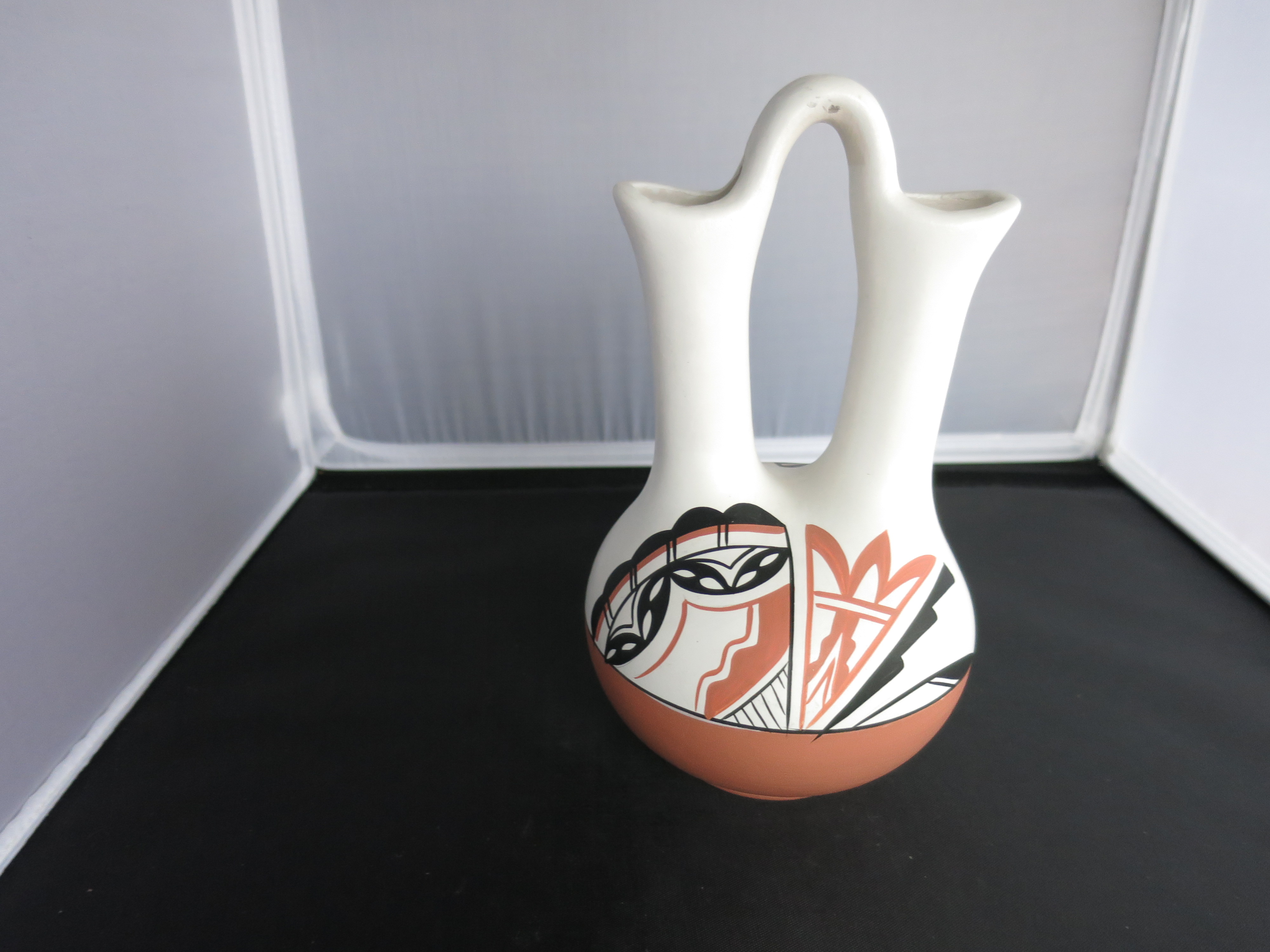 d tosa Dorela Tosa Jemez Navajo Wedding Vase signed