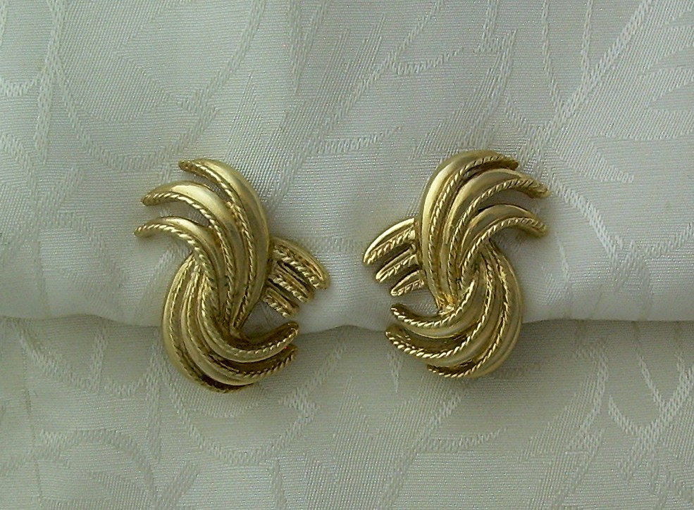 Scrolled Clip Earrings Heavy Goldtone