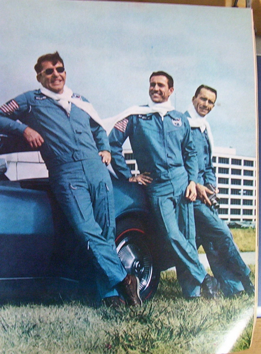 Life Magazine - October 25, 1968 - Schirra and Apollo 7