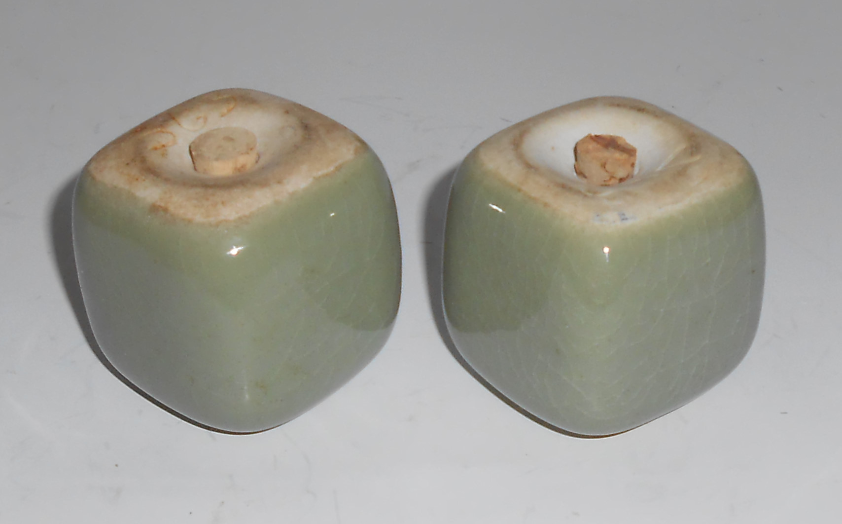 Winfield China Pottery Early Green/Chartreuse Salt/Pepp