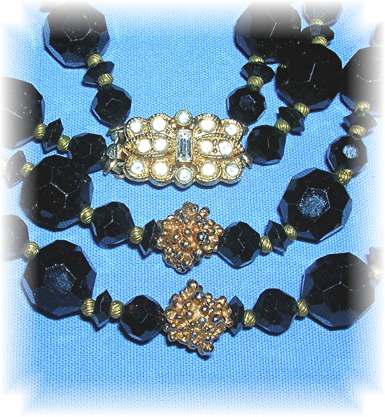 Black Jet Glass Facetted Vintage Necklace...