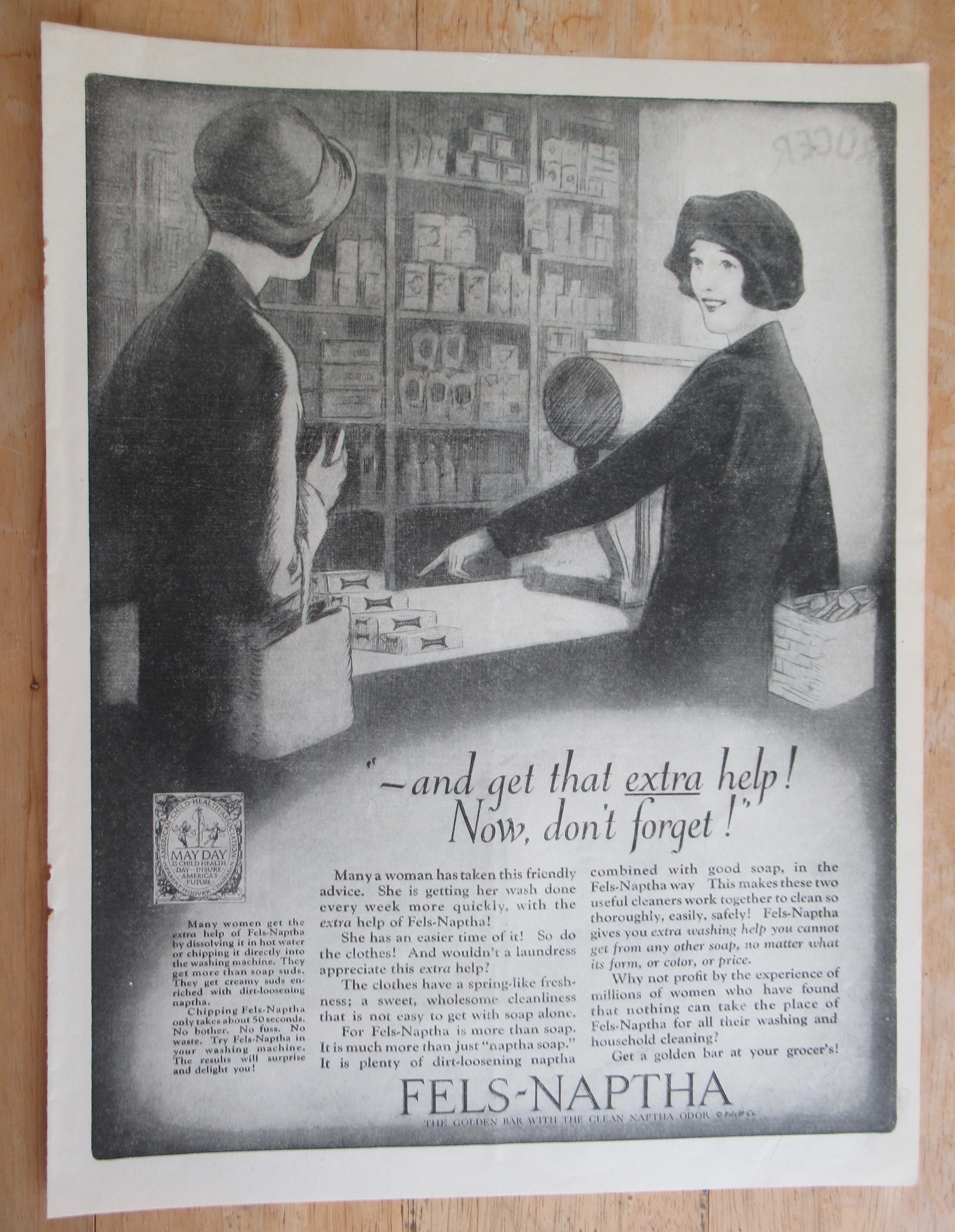 1926 Fels Naptha Soap With Women Shopping