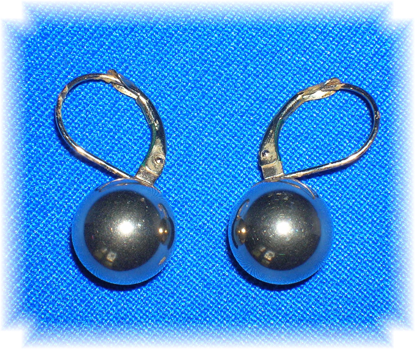 14K Lever back Gold Ball Earrings