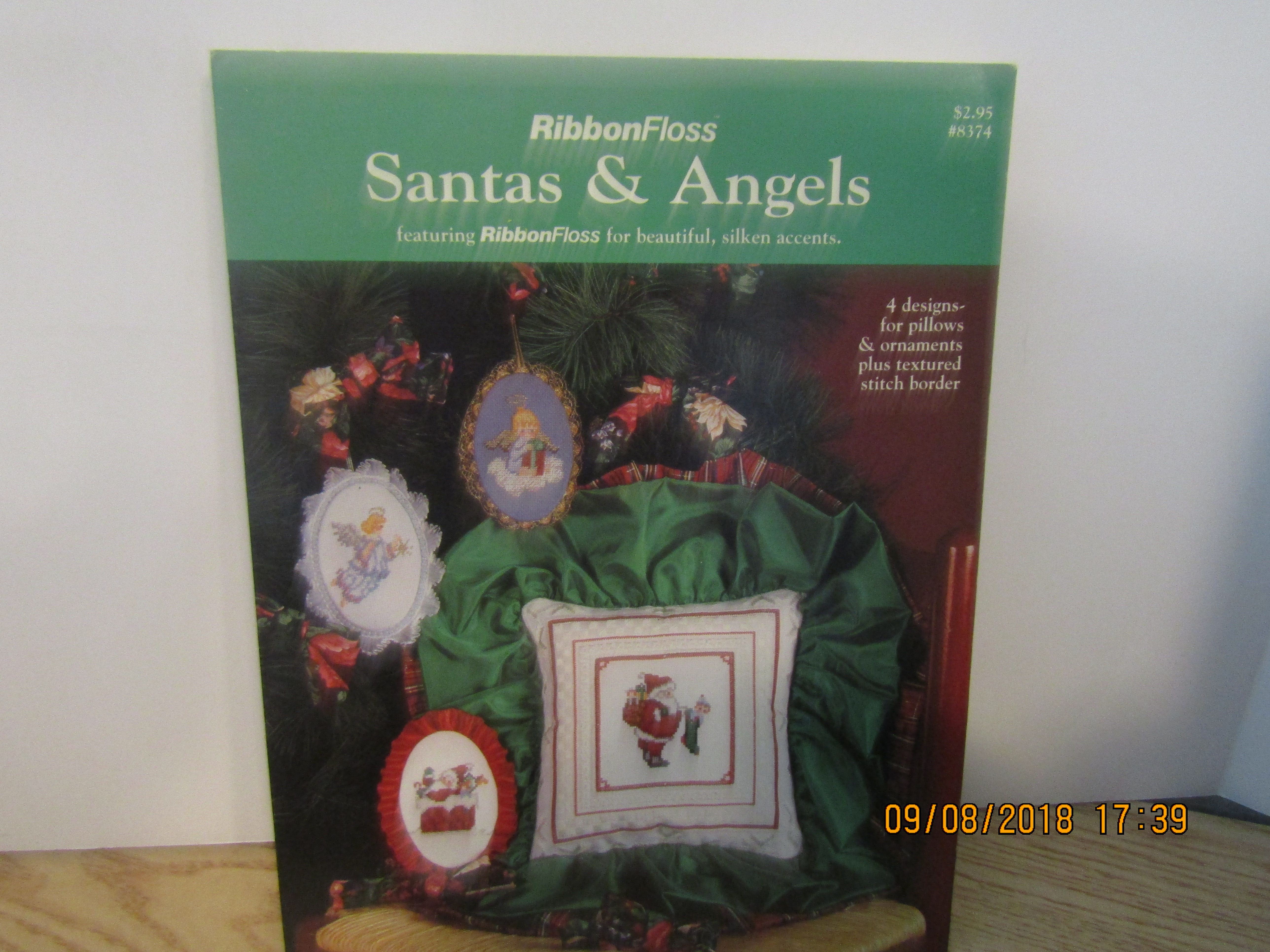 Designing Women Ribbon Floss Santas & Angels #8374