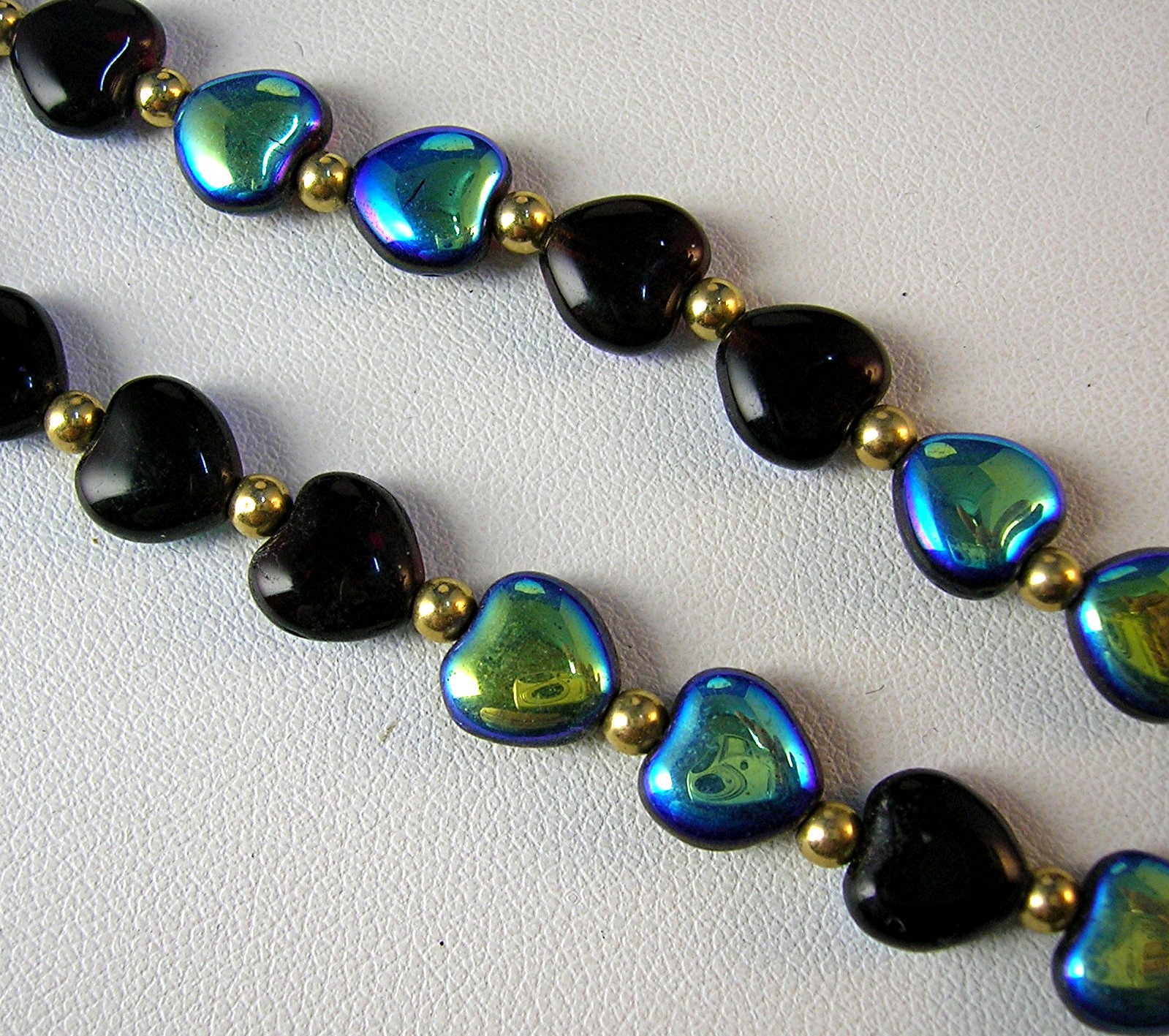14K Gold Glass Heart Cranberry Irridescent Blue Beads