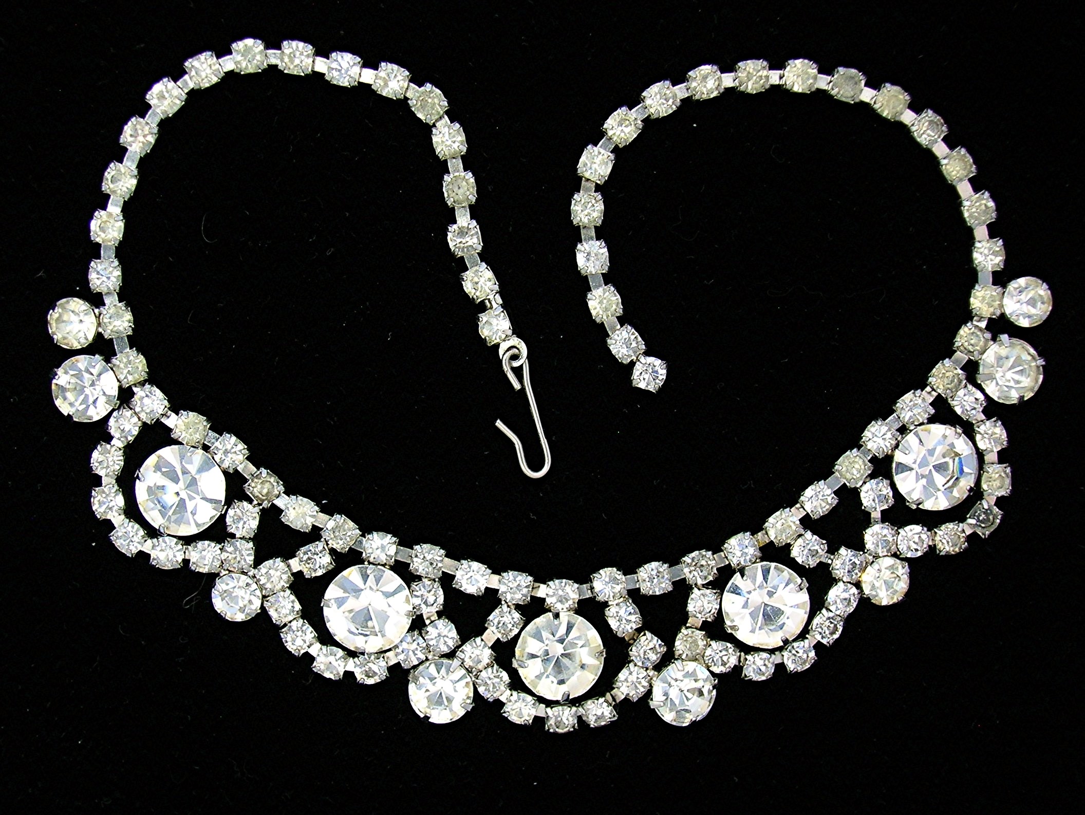Rhinestone Crystal Vintage Necklace