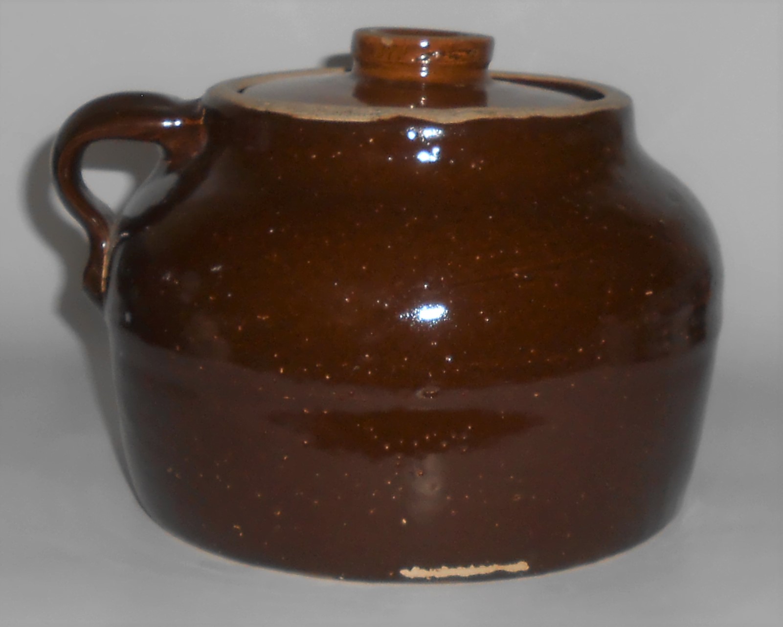 Bauer Pottery Plain Ware 2 Quart Brown Bean Pot