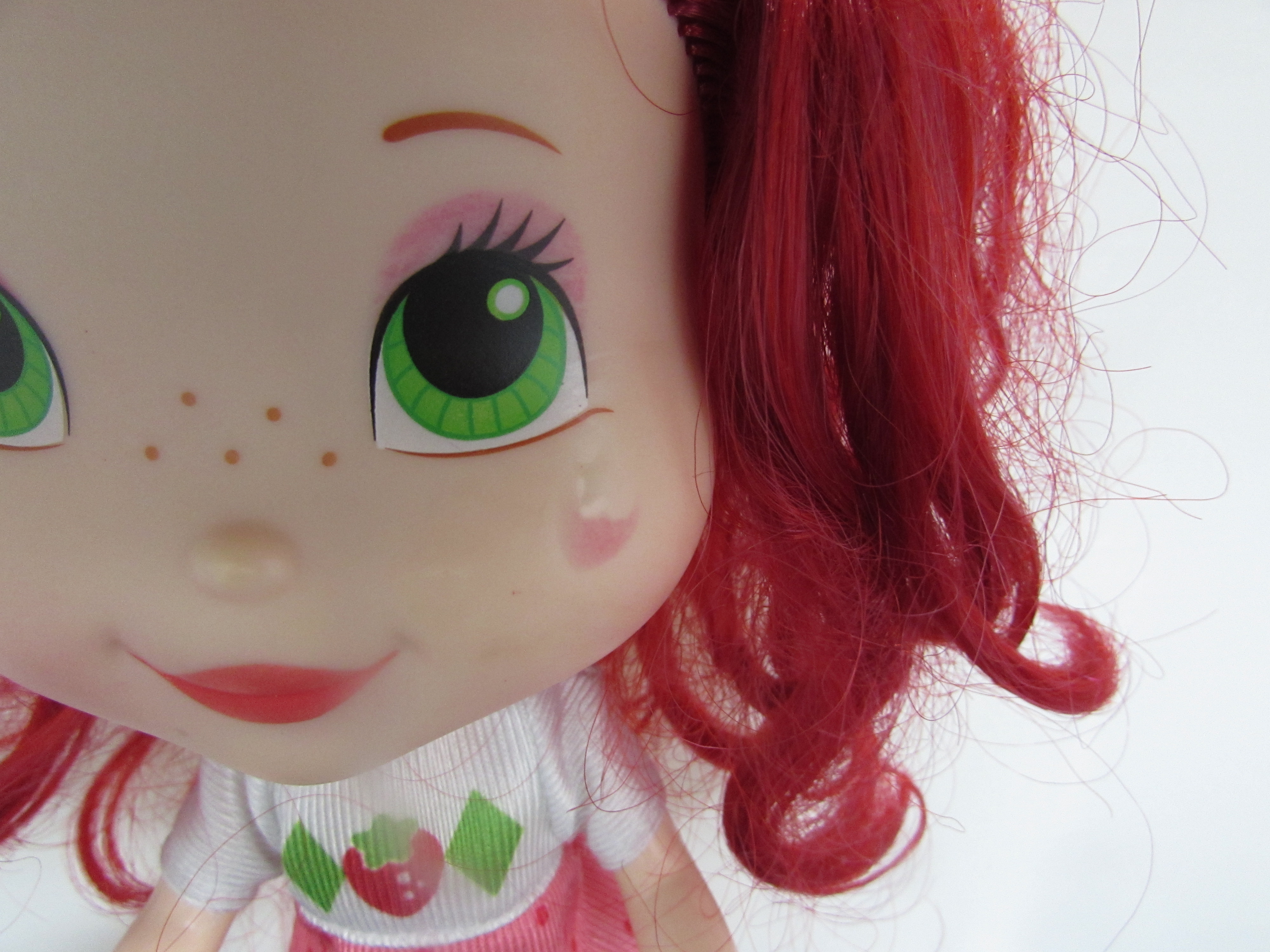 Strawberry Shortcake Doll by Hasbro 1998 11 inch