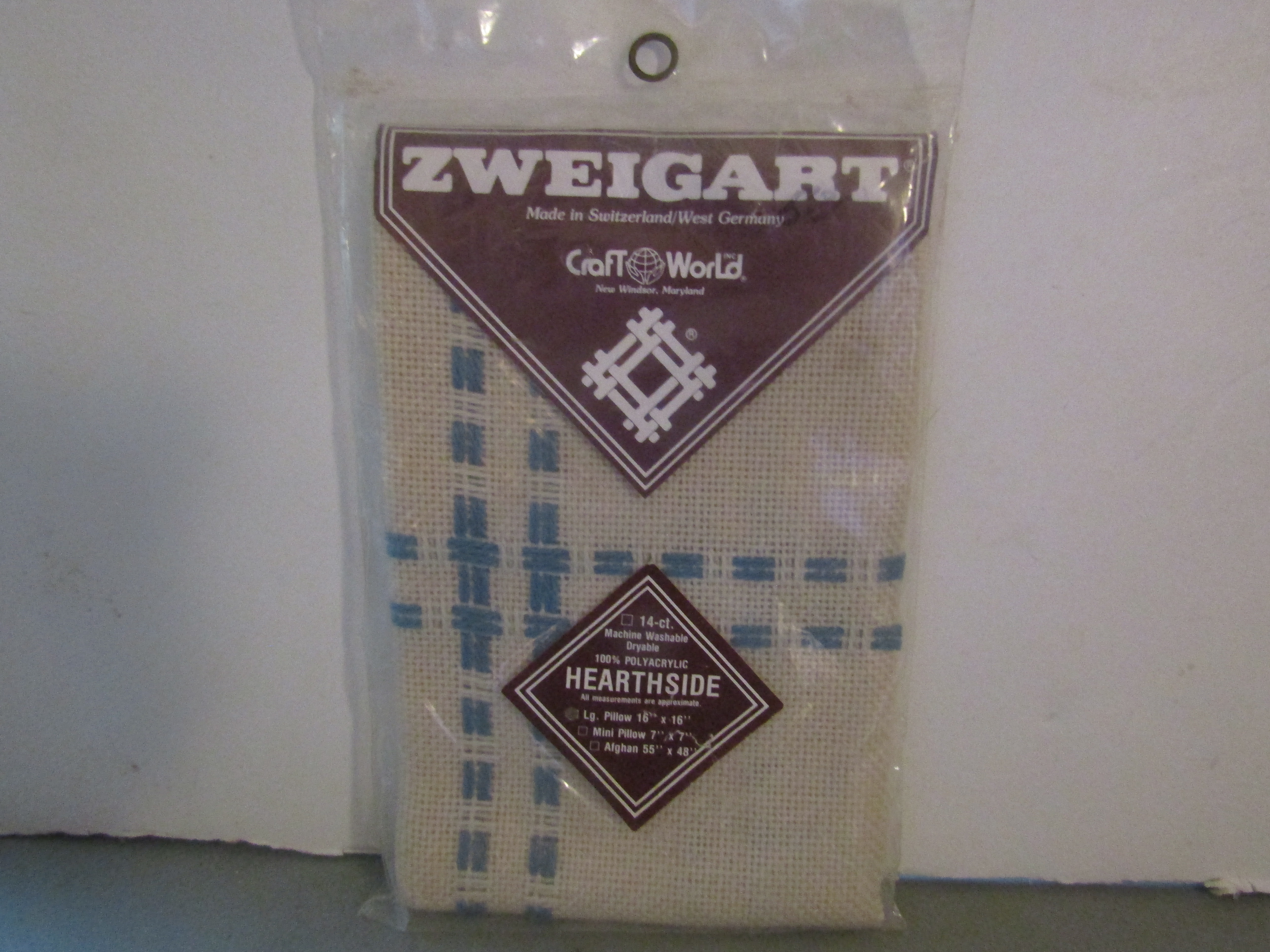 Vintage Zweigart Blue/Cream Hearthside Cloth