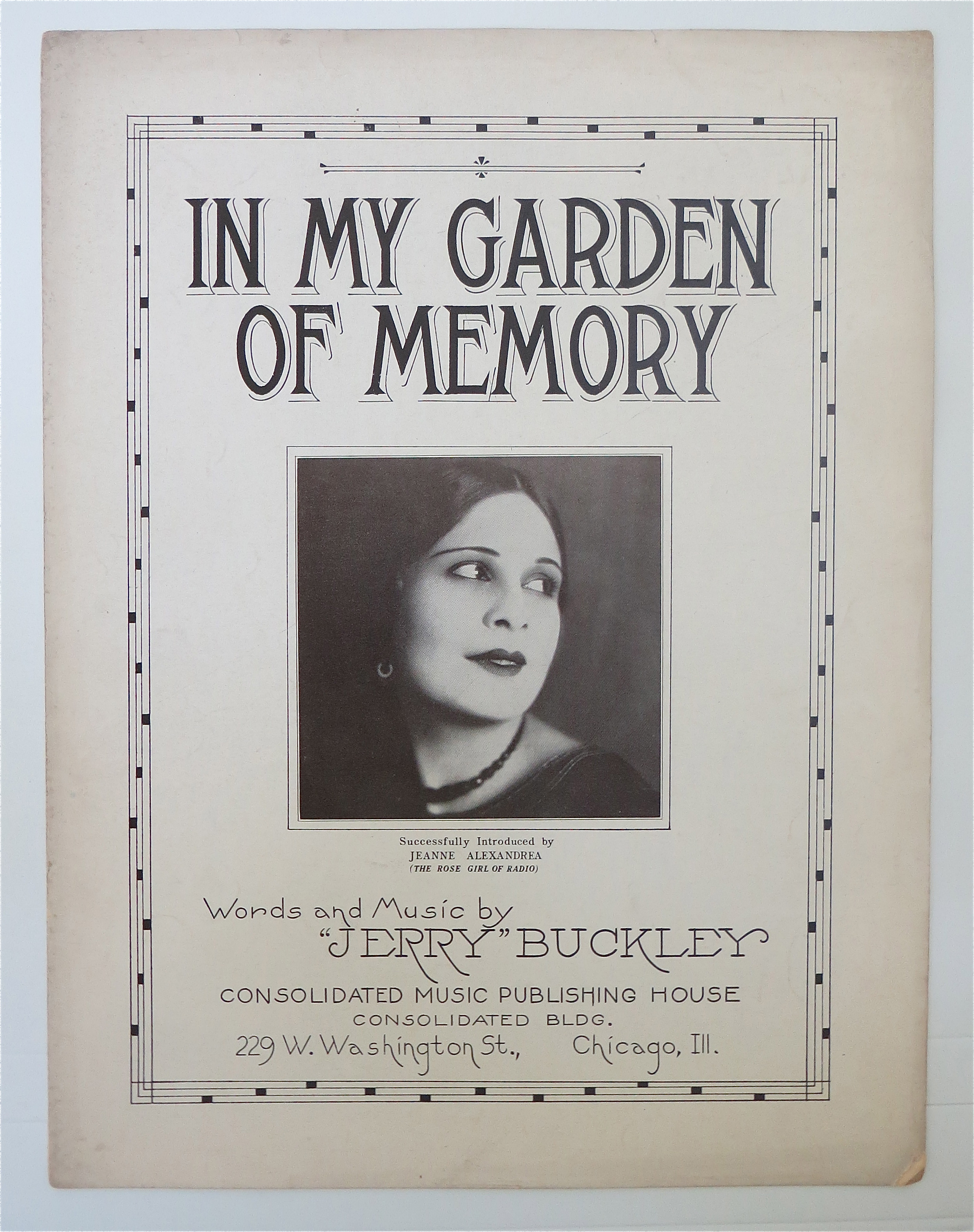 1926 In My Garden Of Memory By Jerry Buckley