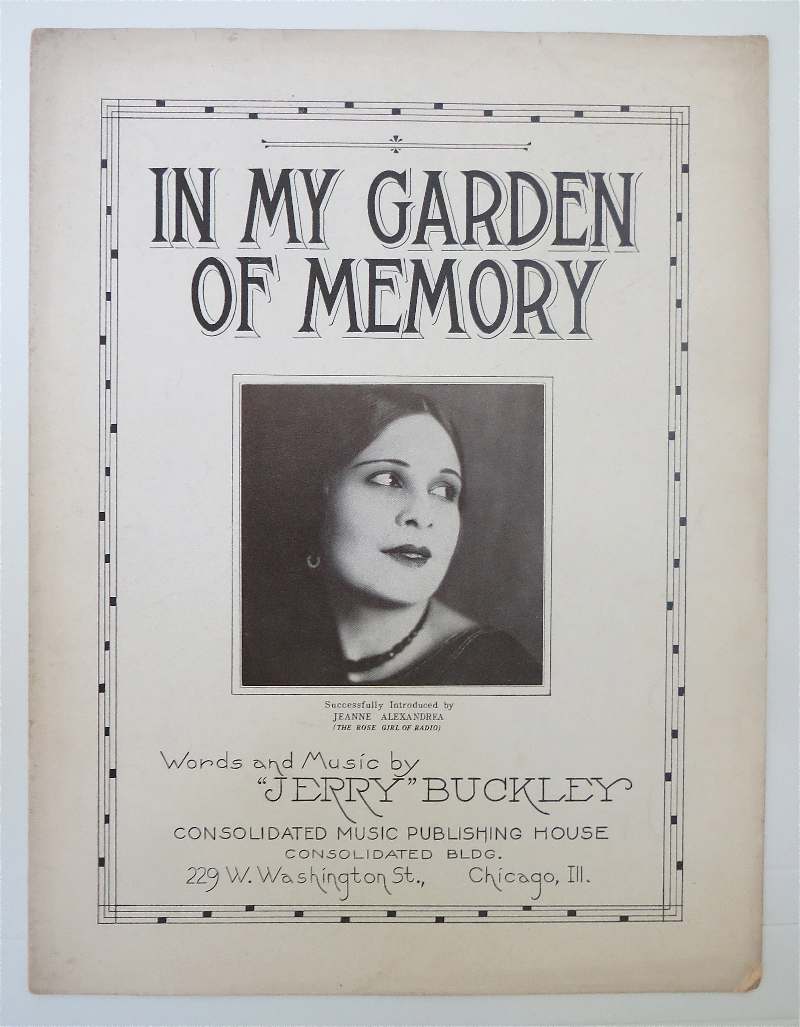 1926 In My Garden Of Memory By Jerry Buckley