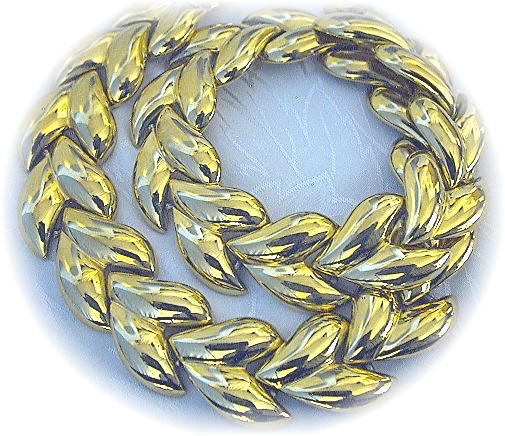 18 Inch Vintage Napier Necklace - Goldtone