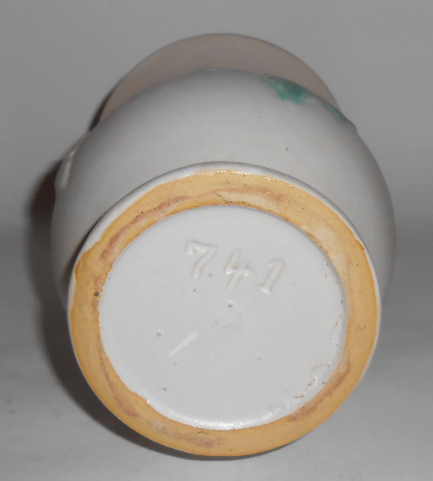 Brush McCoy Pottery 8in White W/Floral Decoration #741