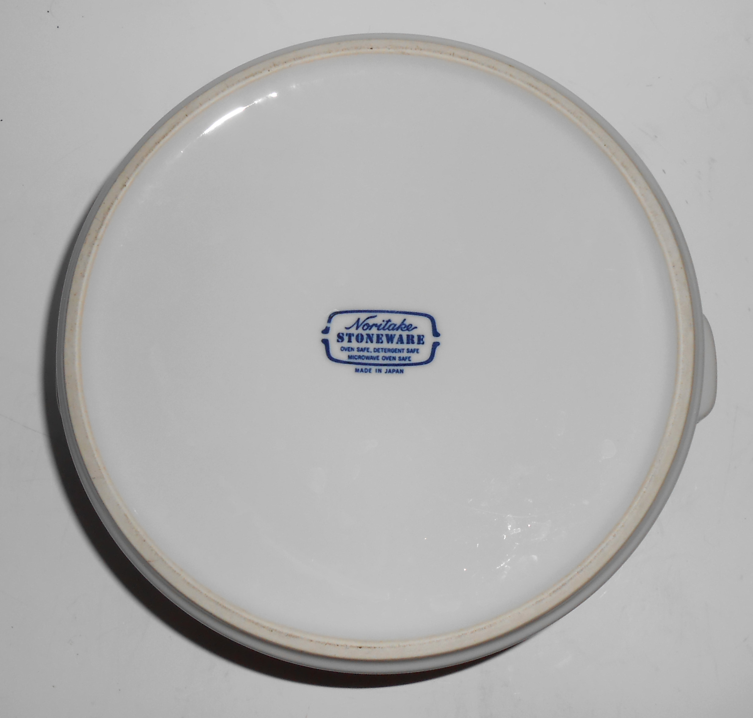 Noritake Pottery Stoneware Cobalt Fjord Casserole W/Lid