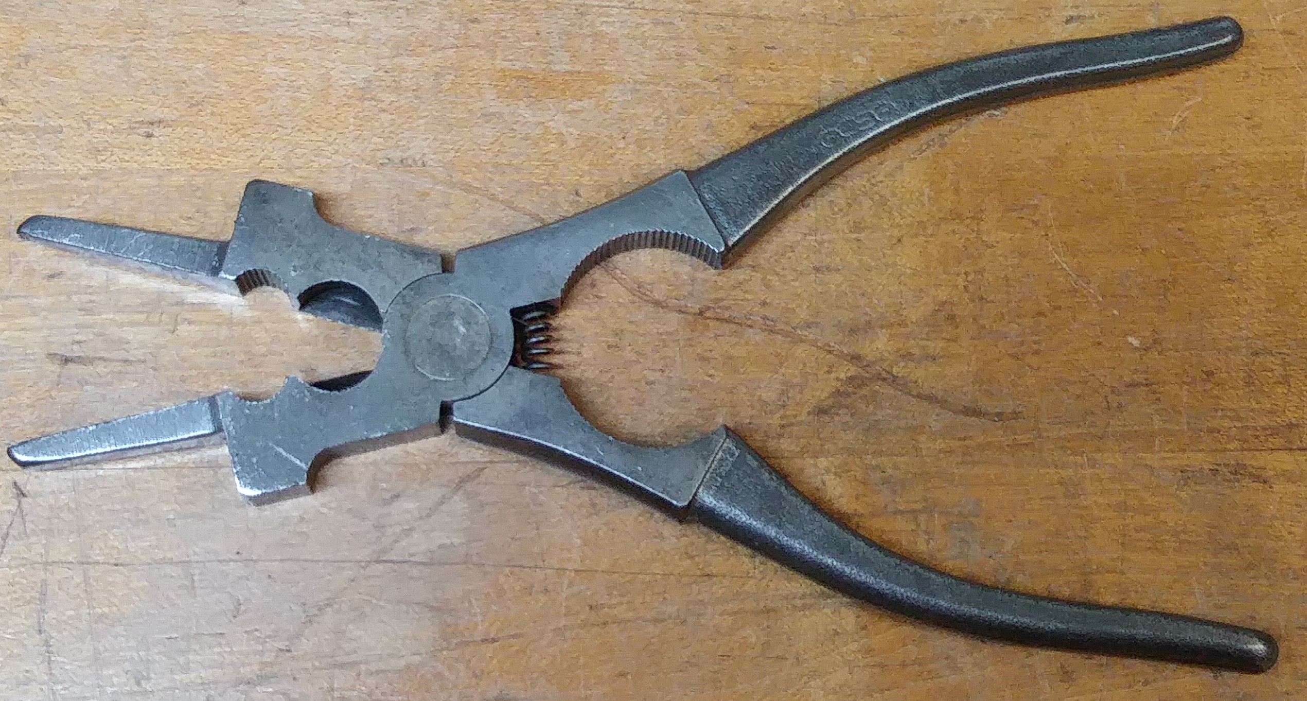 Welper YS-50 Gun Pliers Vintage