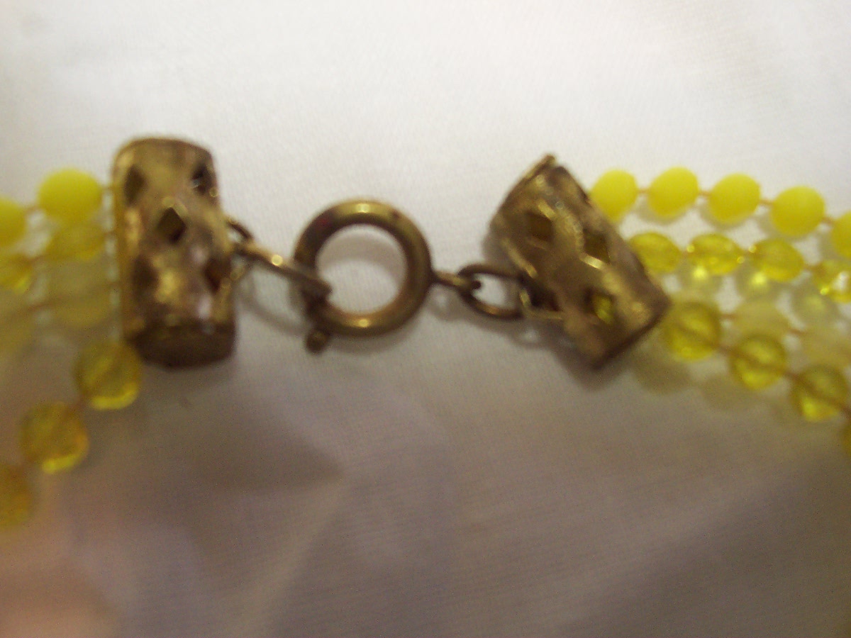 Costume Necklace Four Strands 3 Shade Yellow