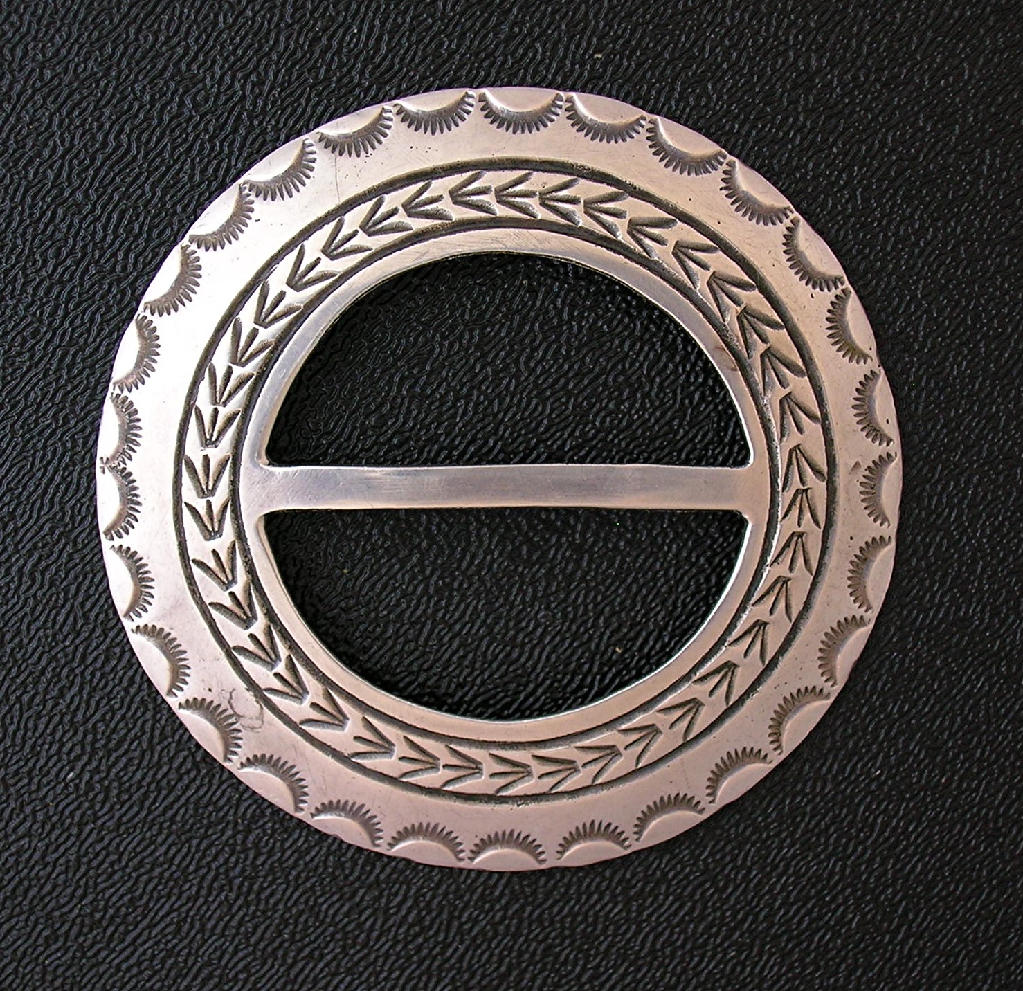 Navajo Sterling Silver RICHARD YAZZIE Belt Buckle