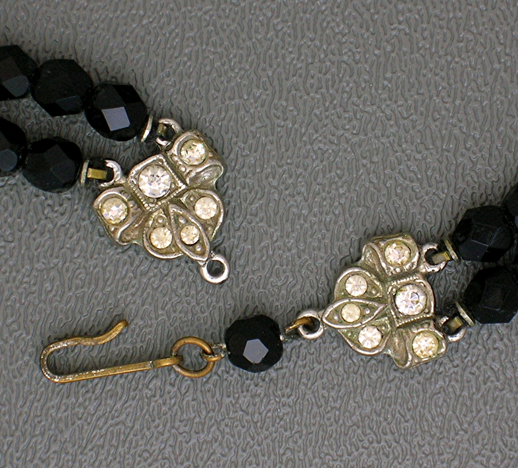 Black Jet Glass 2 Strands Faceted Beads LAGUNA
