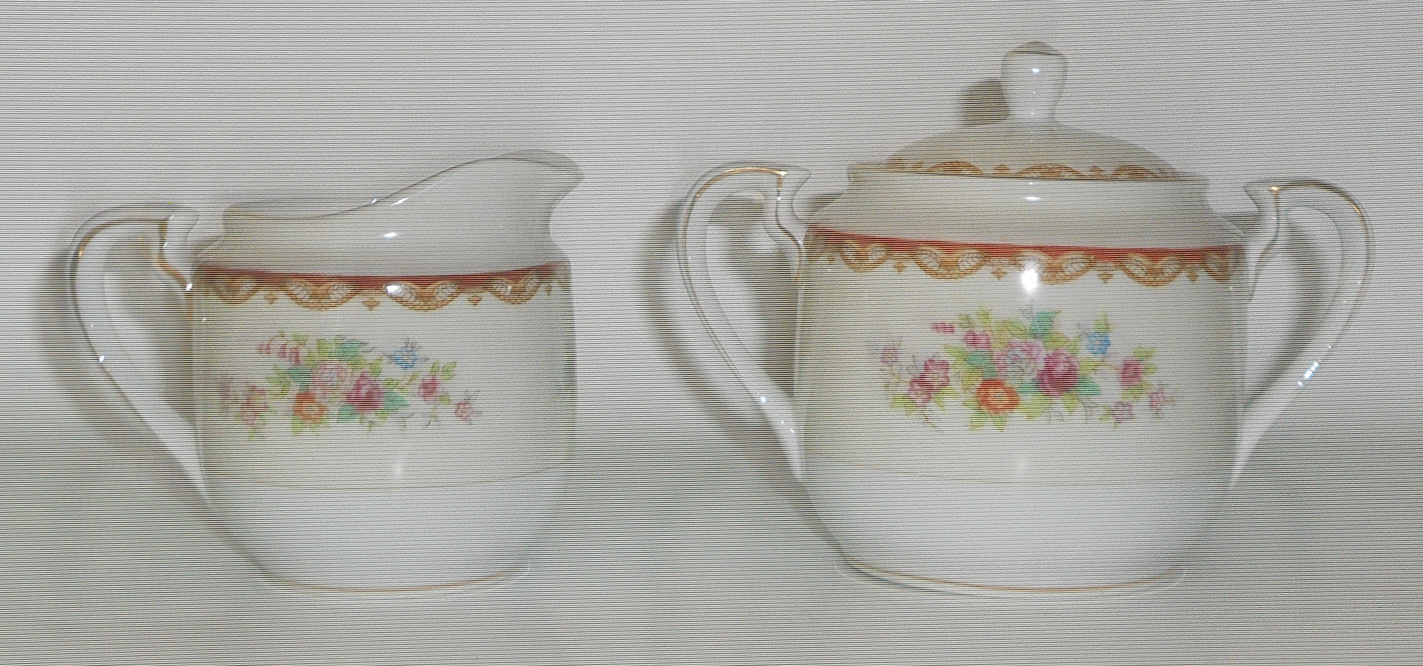 Diamond Porcelain China Roslyn w/Gold Creamer & Sugar B