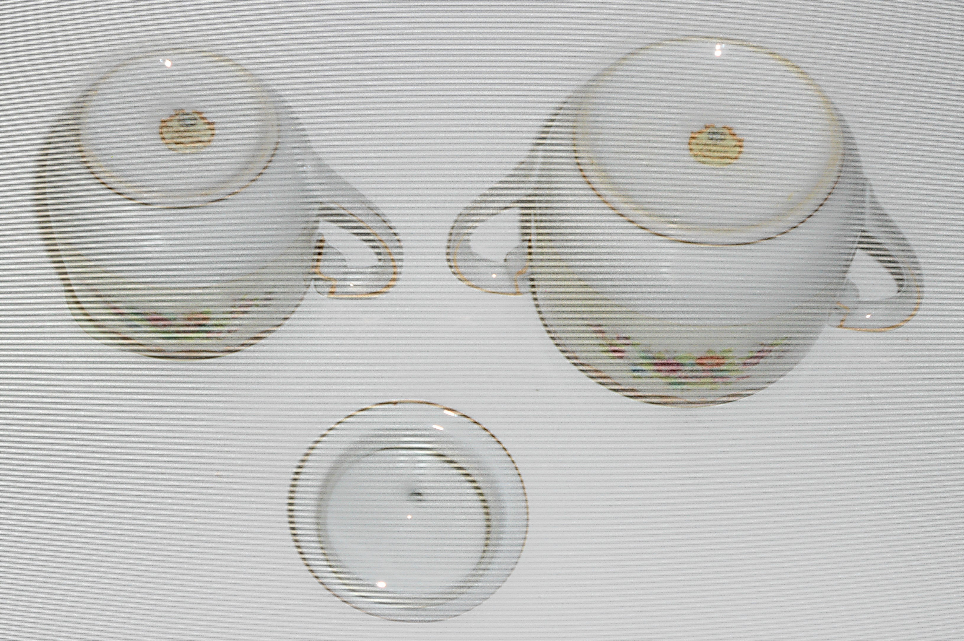 Diamond Porcelain China Roslyn w/Gold Creamer & Sugar B
