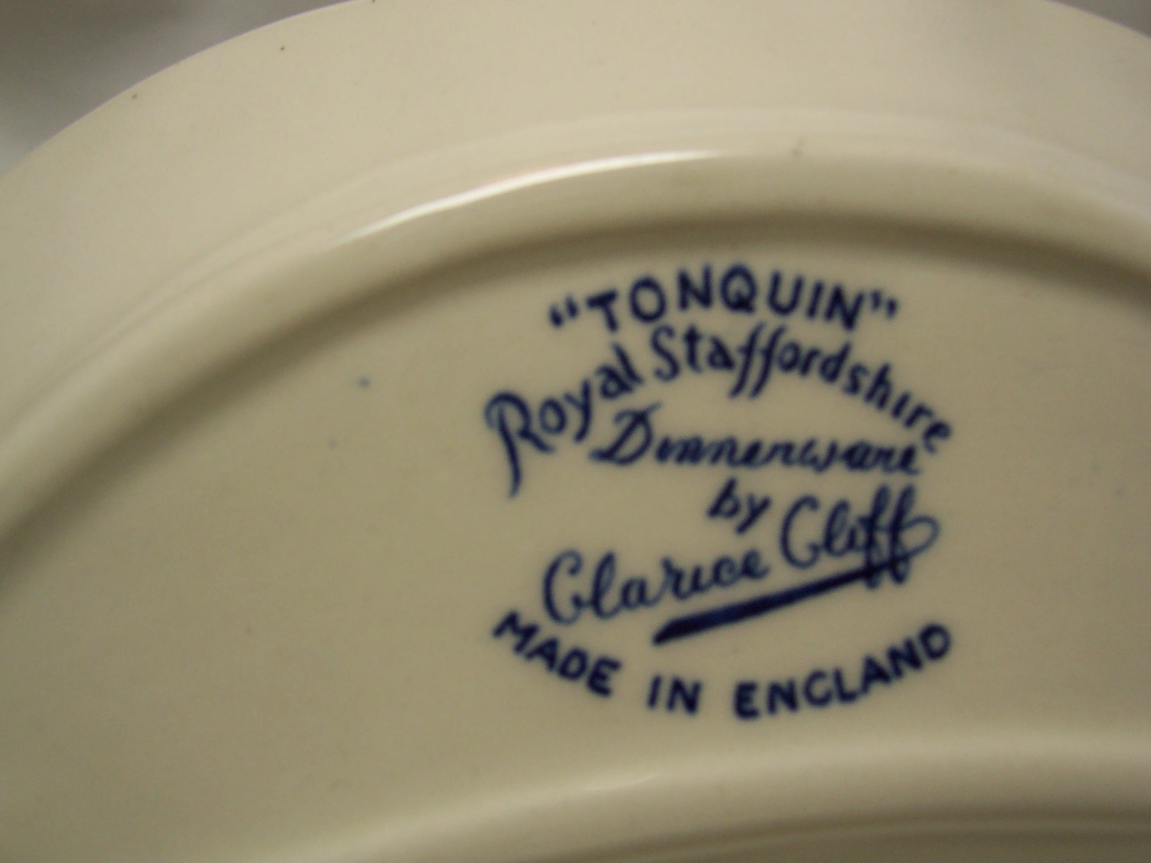 Royal Staffordshire Tonquin Bone Dish set