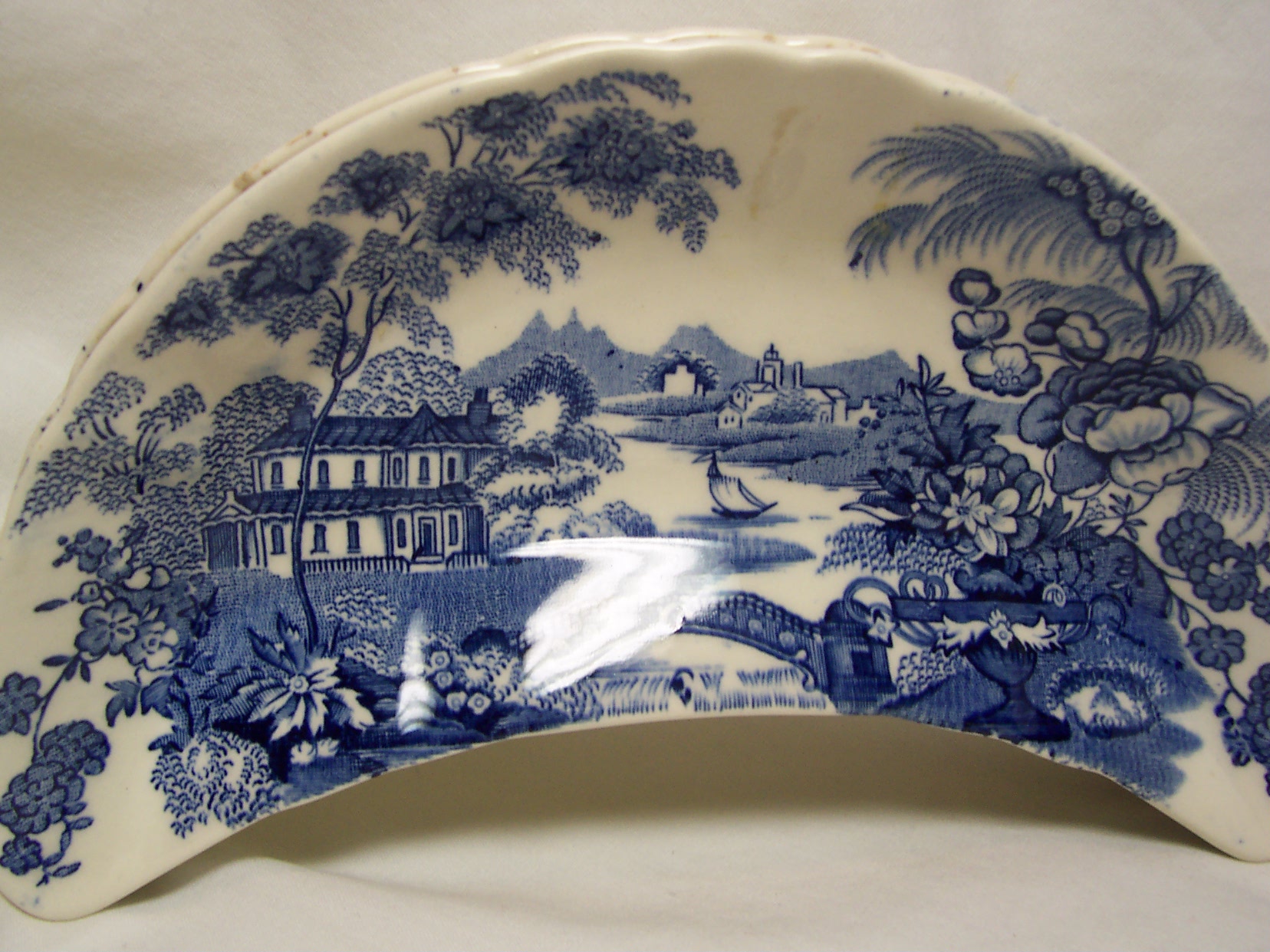 Royal Staffordshire Tonquin Bone Dish set