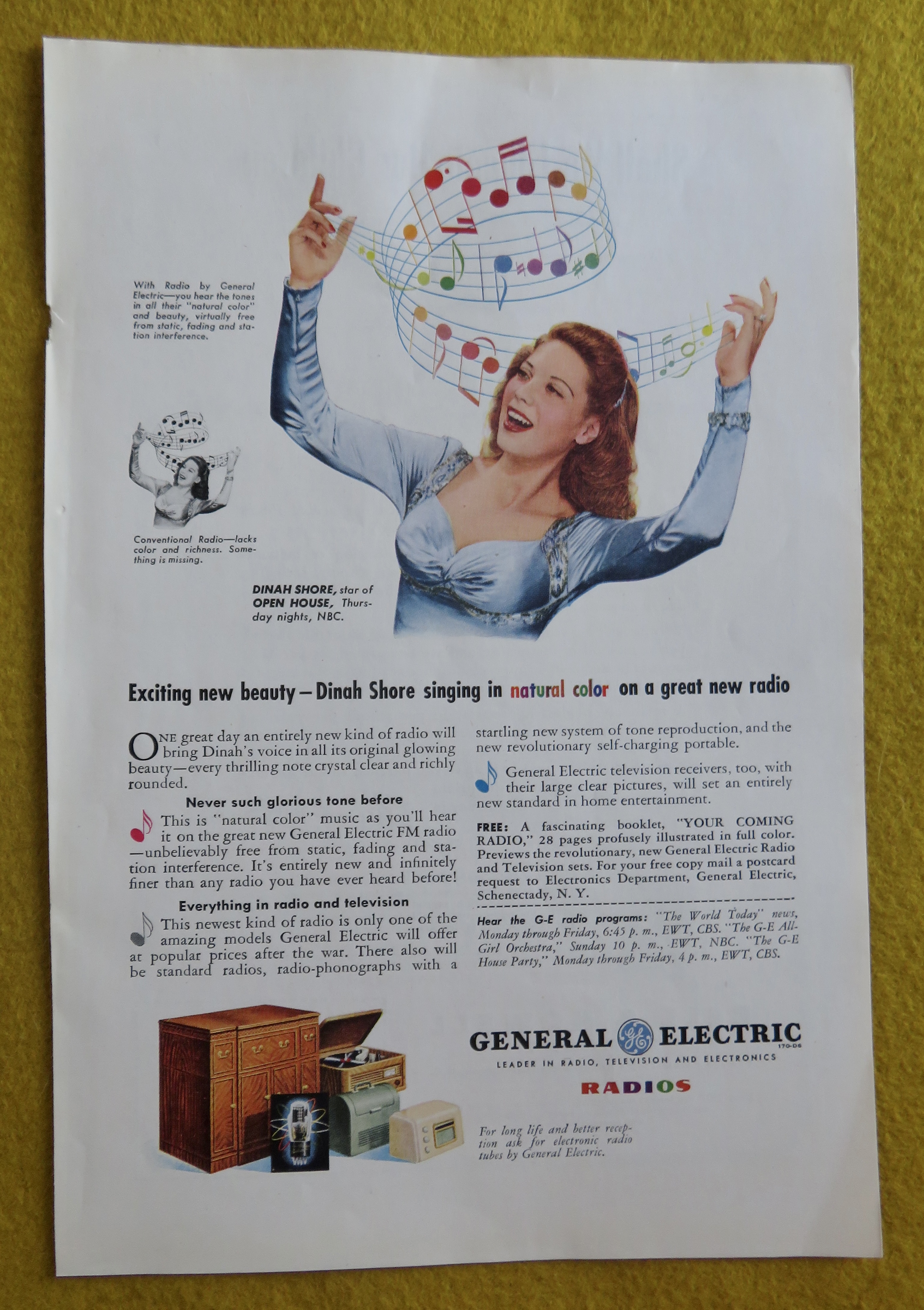 1945 General Electric Radio with Dinah Shore