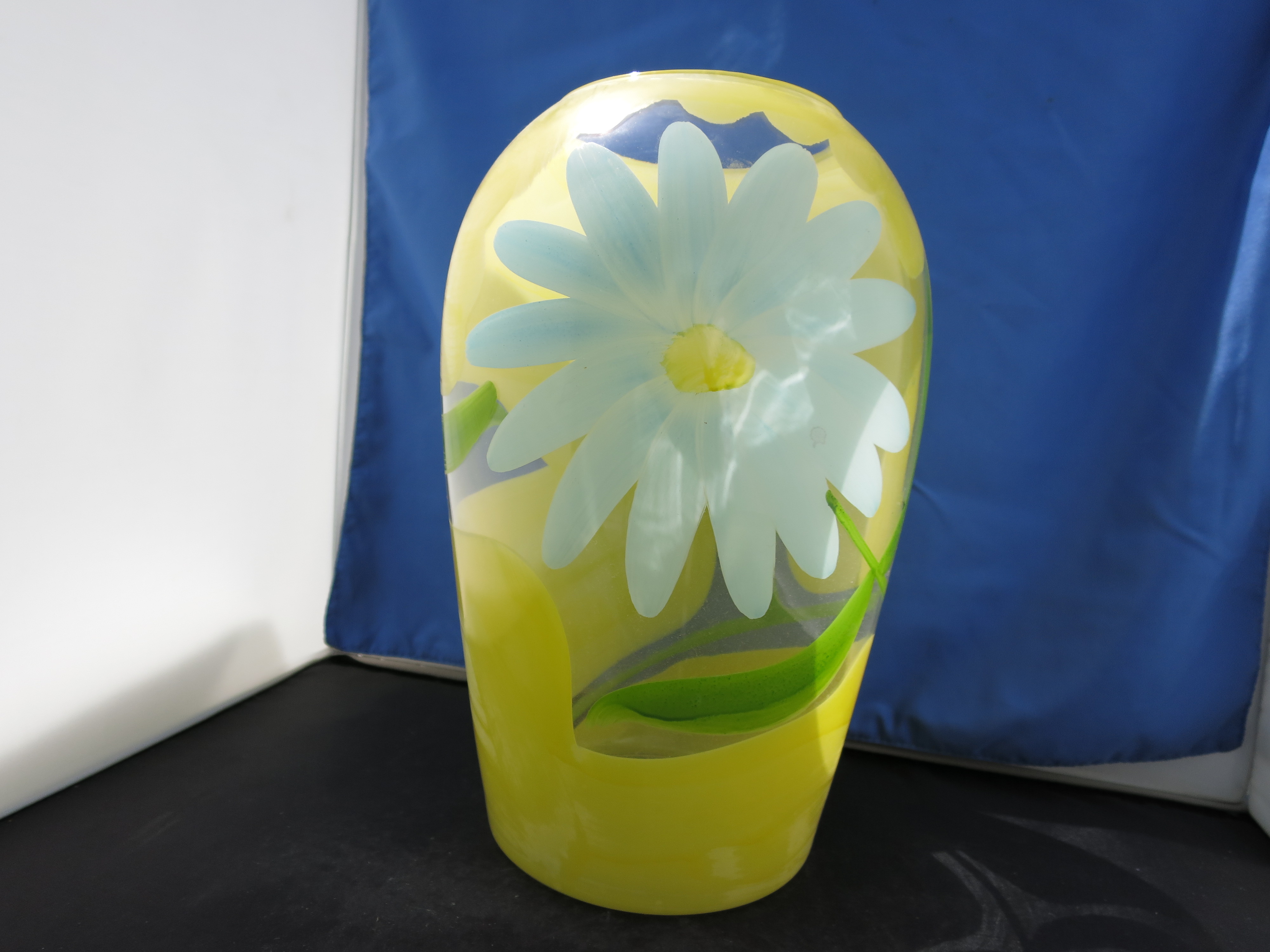Hand Painted Floral Vase unsigned large Vase