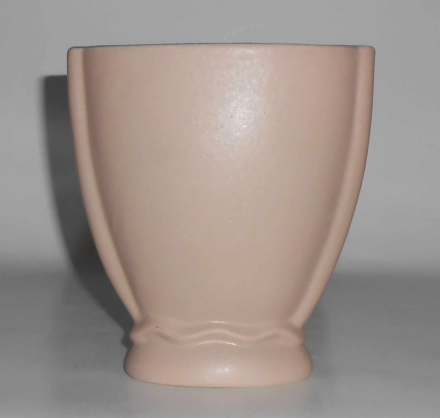 VINTAGE Winfield China Pottery Early Duotone Art Vase
