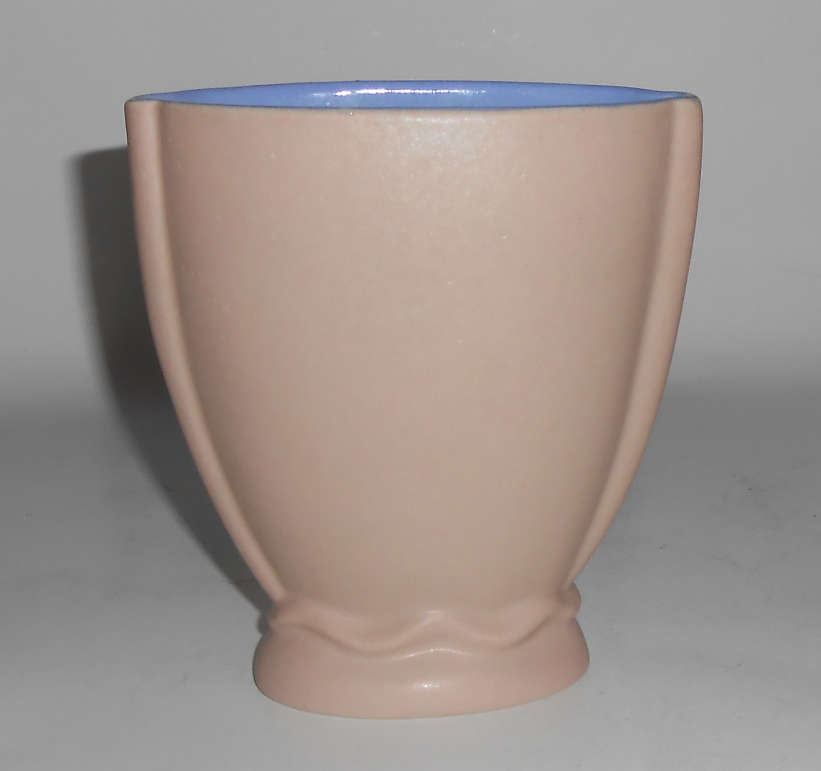 VINTAGE Winfield China Pottery Early Duotone Art Vase