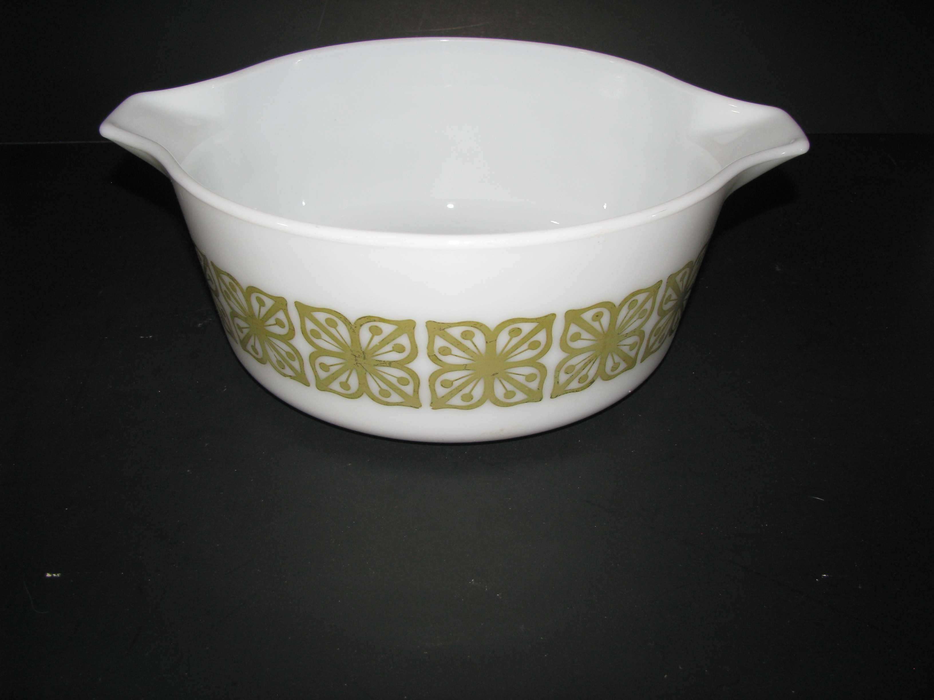 Vintage Pyrex Autumn Floral Verde 475-B 2.5qt Casserole