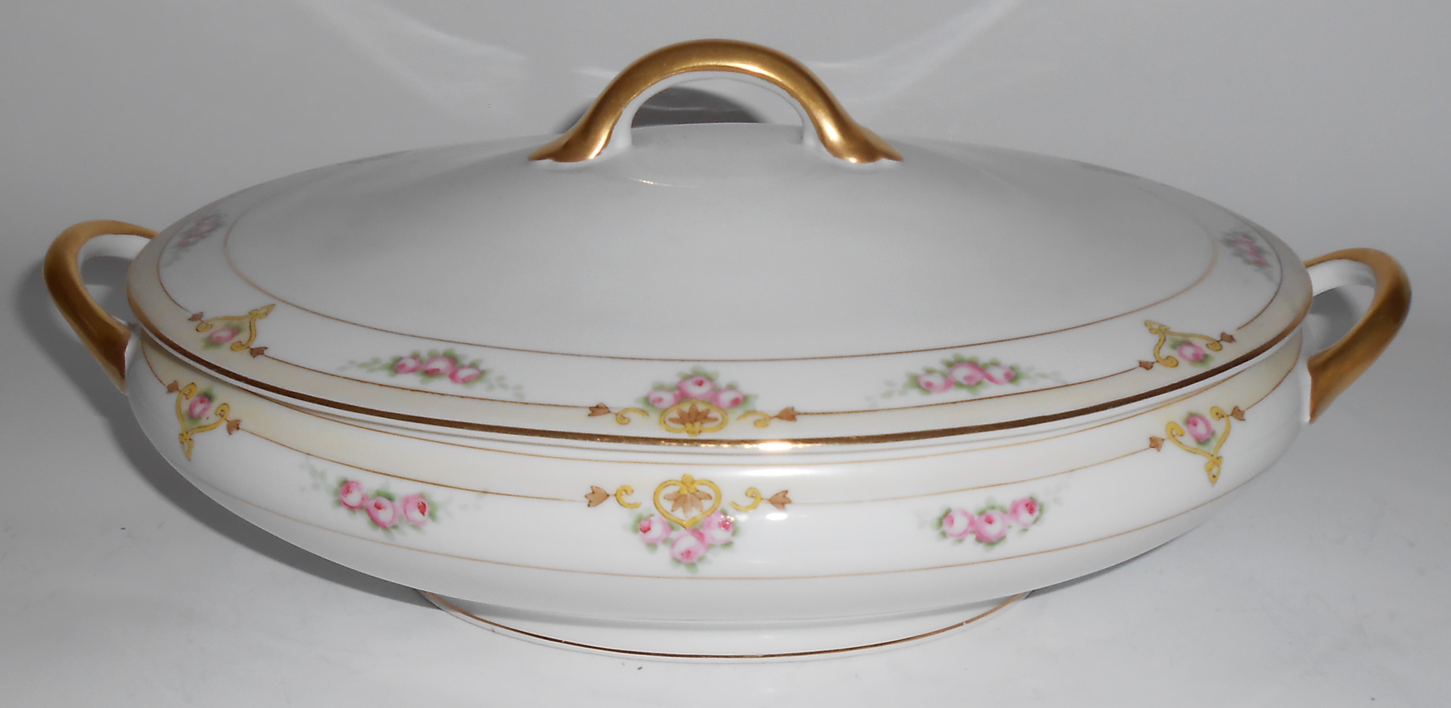 Noritake Nippon Porcelain China Floral/Gold Vegetable