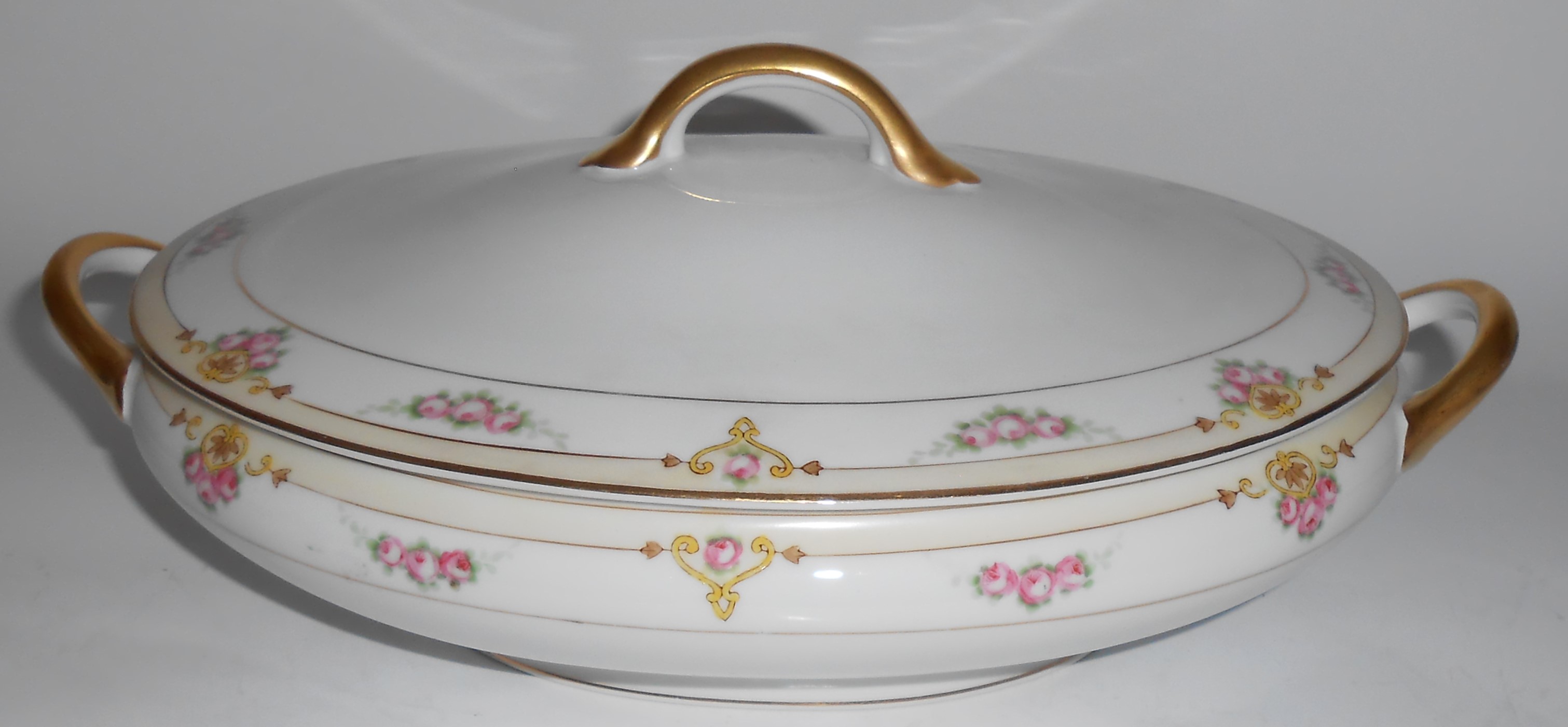 Noritake Nippon Porcelain China Floral/Gold Vegetable