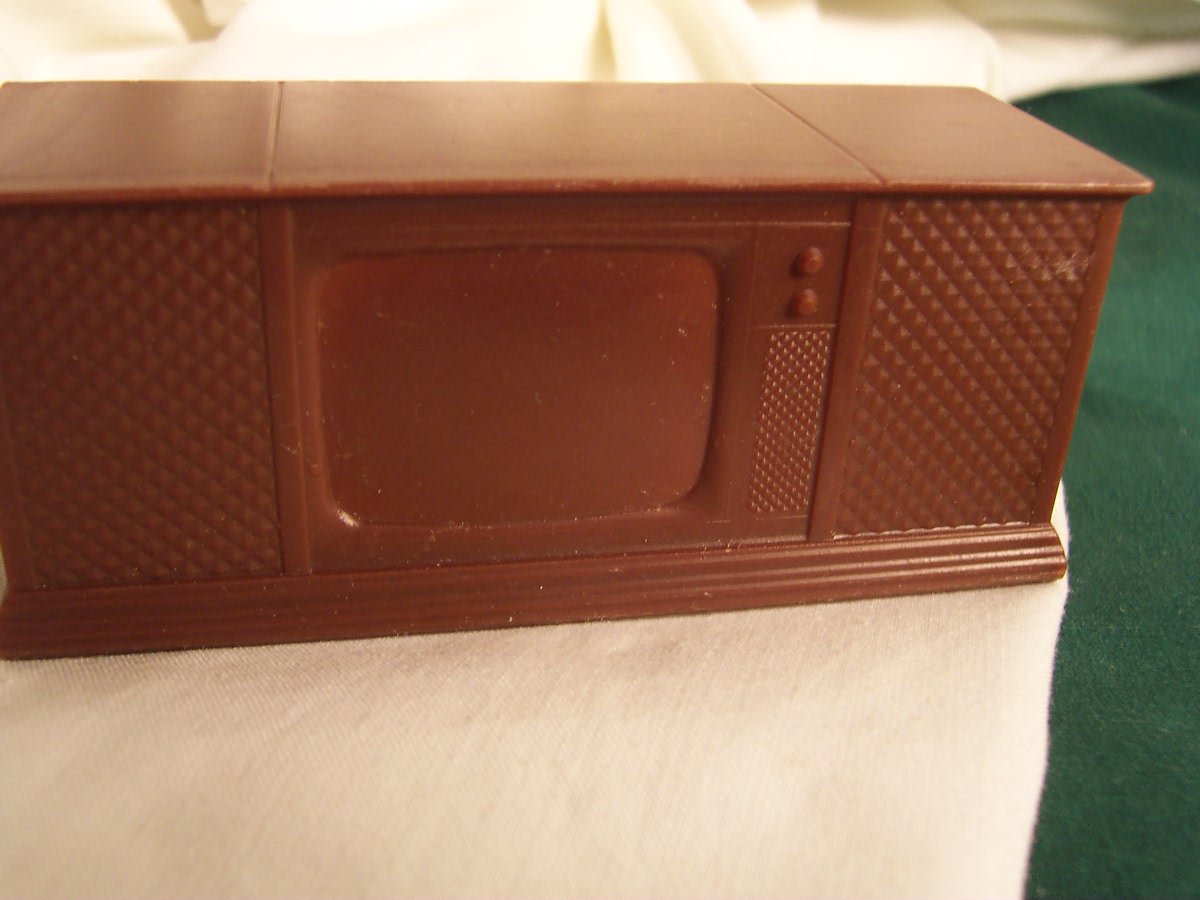 Dollhouse Console TV and Living Room Chairs